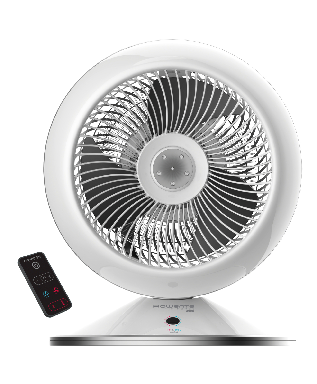 Ventilatore bianco con pale nere e telecomando, su una superficie bianca.