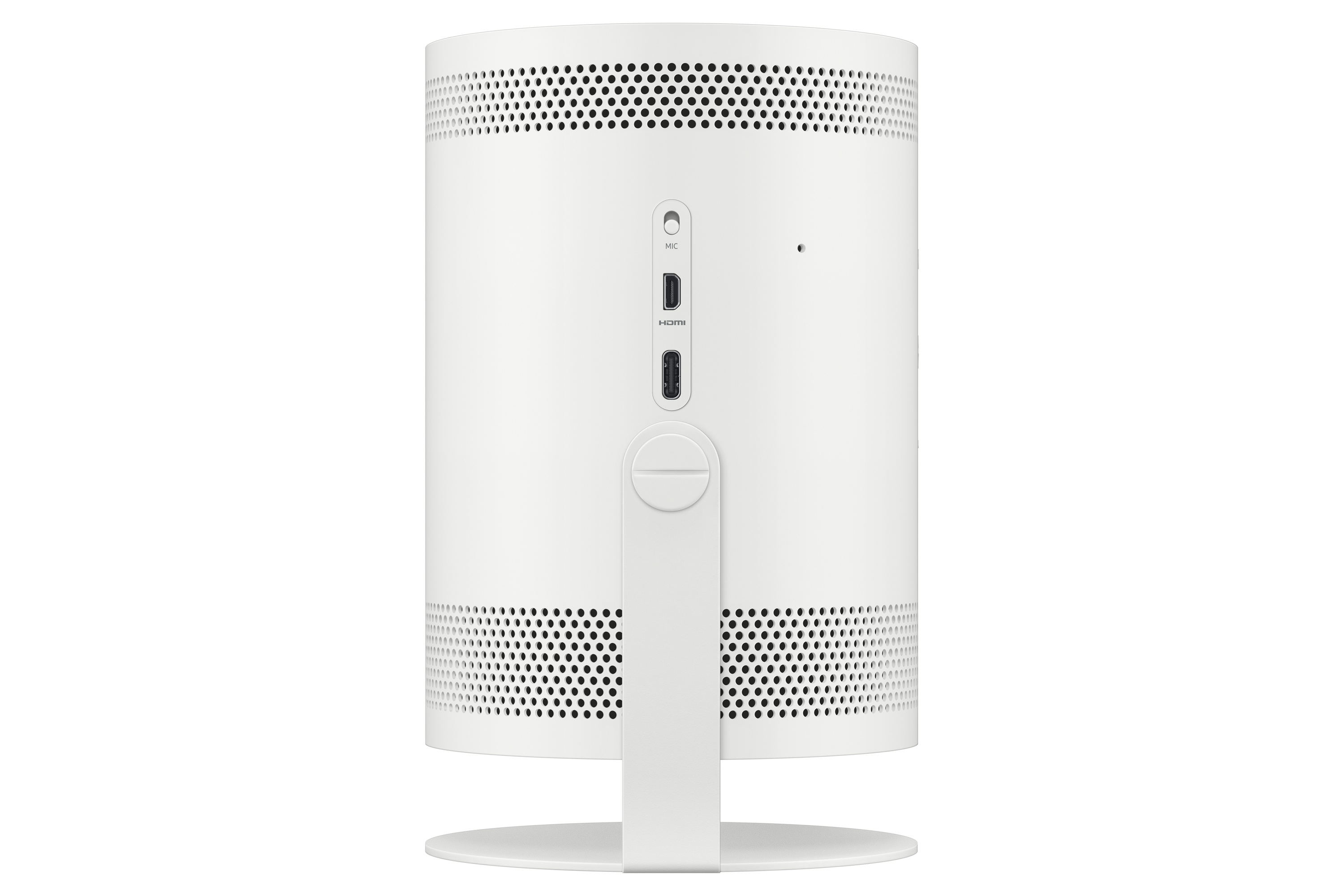 Biały, cylindryczny projektor z wieloma otworami i podstawką. Jest na białej powierzchni.