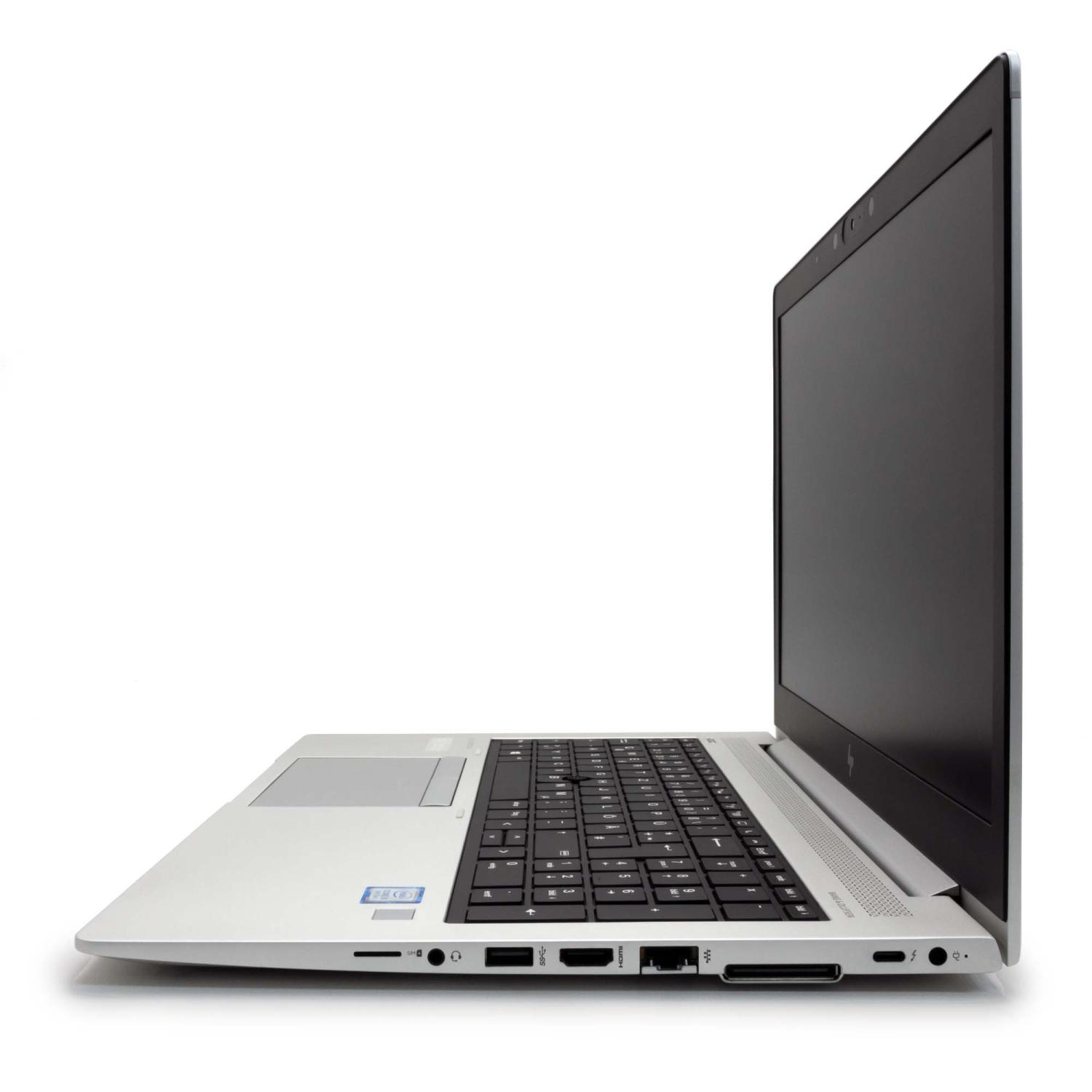 Laptop-Seitenansicht, silbernes Gehäuse, schwarze Tastatur und Bildschirm, offen, auf weißem Hintergrund.