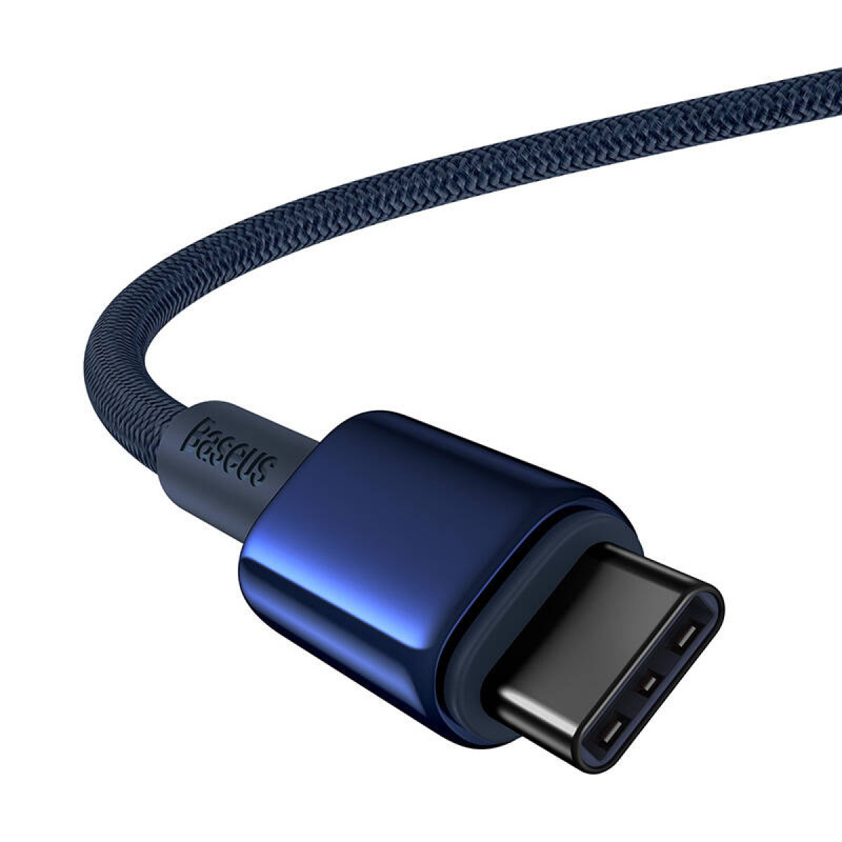 Un cavo USB-C blu con un connettore blu scuro e il logo Baseus.