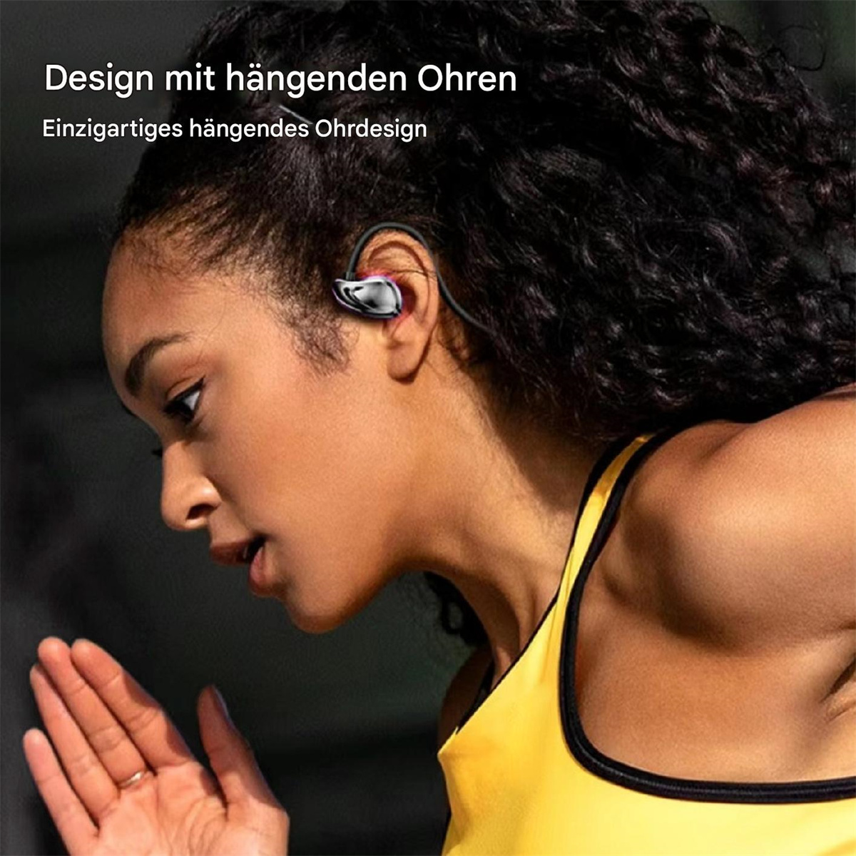 Frau mit Ohrhörern, die nach unten schaut. Text: 'Design mit hängenden Ohren'.