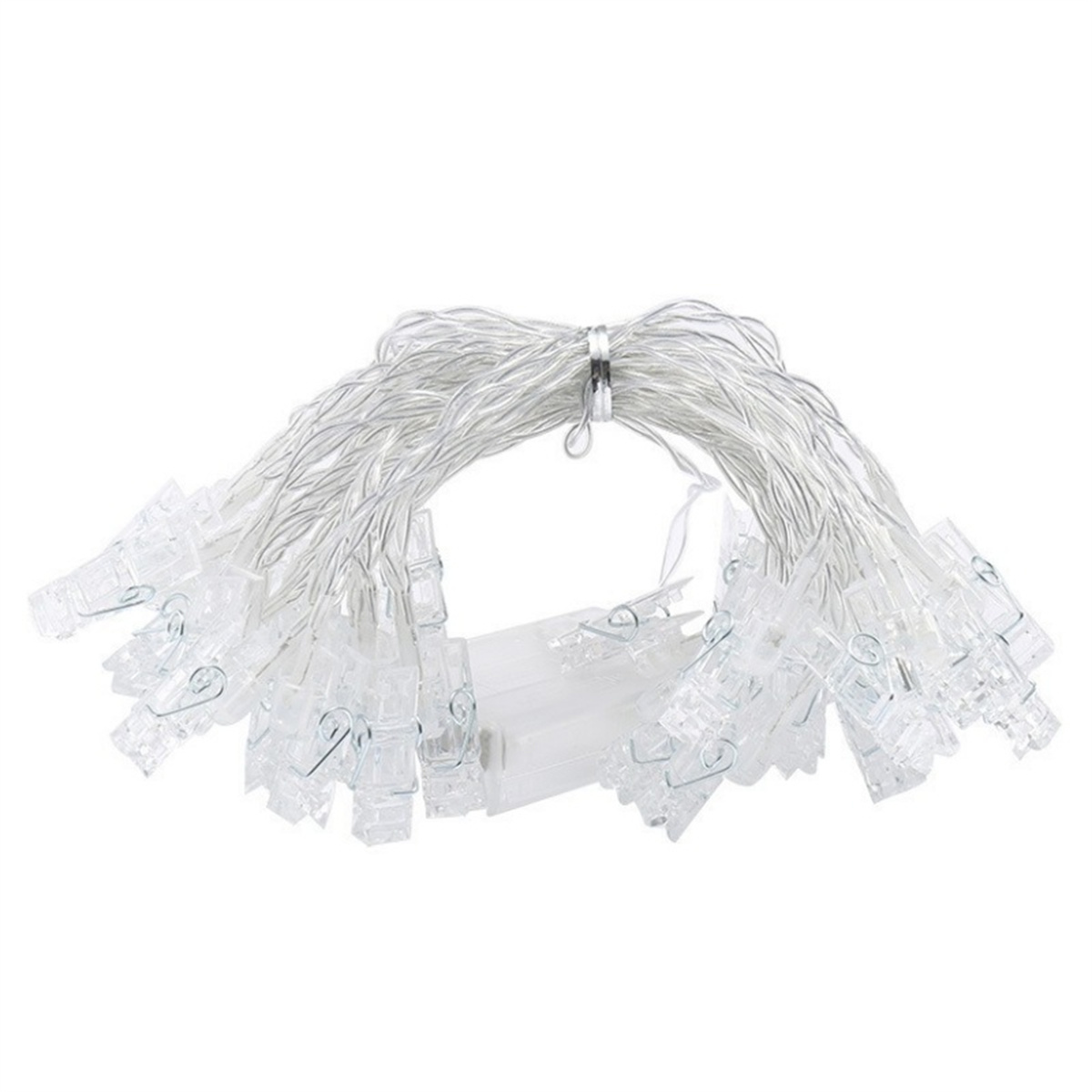 Lichterkette mit transparenten Clips. Die Lichter sind aneinandergereiht.
