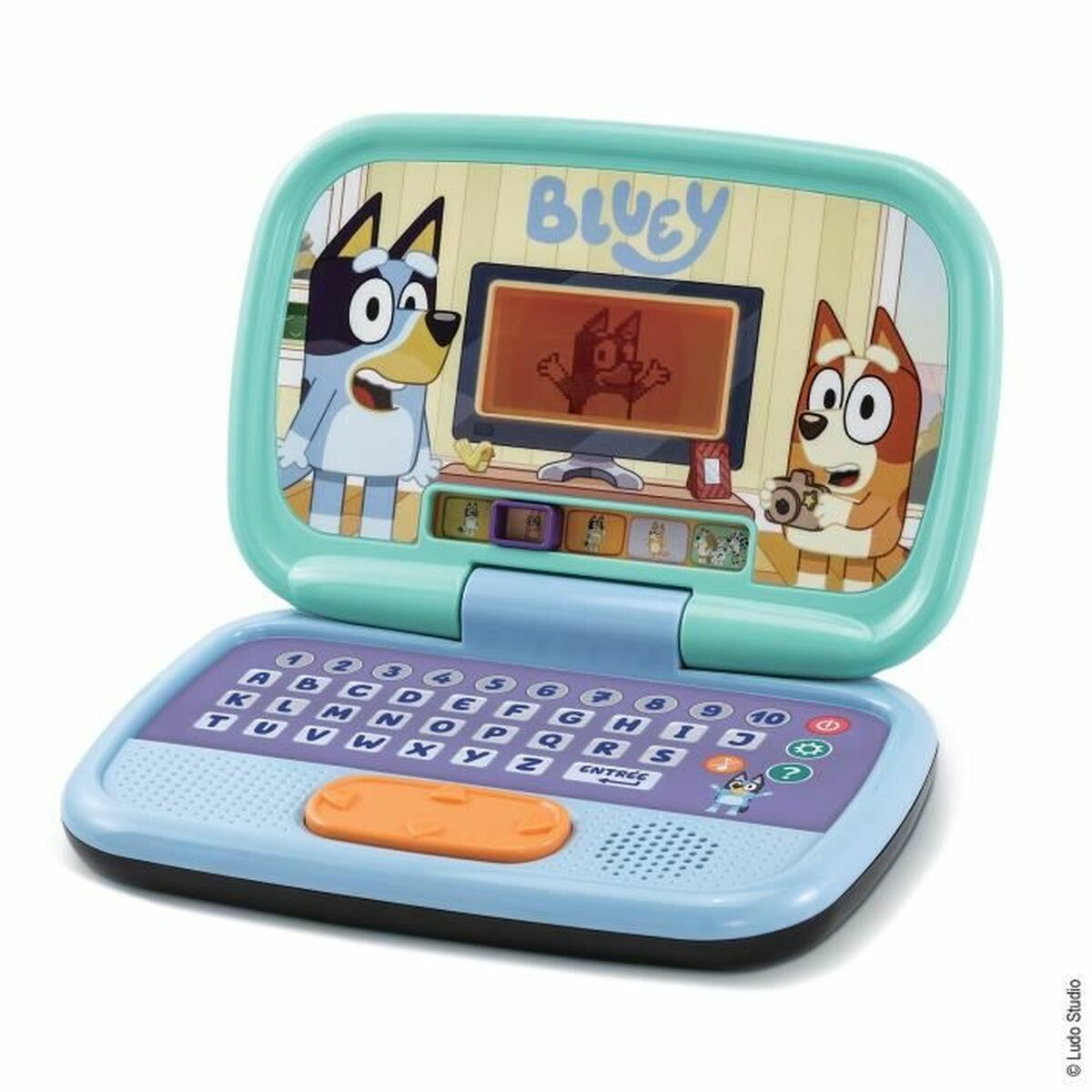 Un laptop giocattolo blu e viola che mostra una scena a cartoni animati, con tastiera e pulsanti.