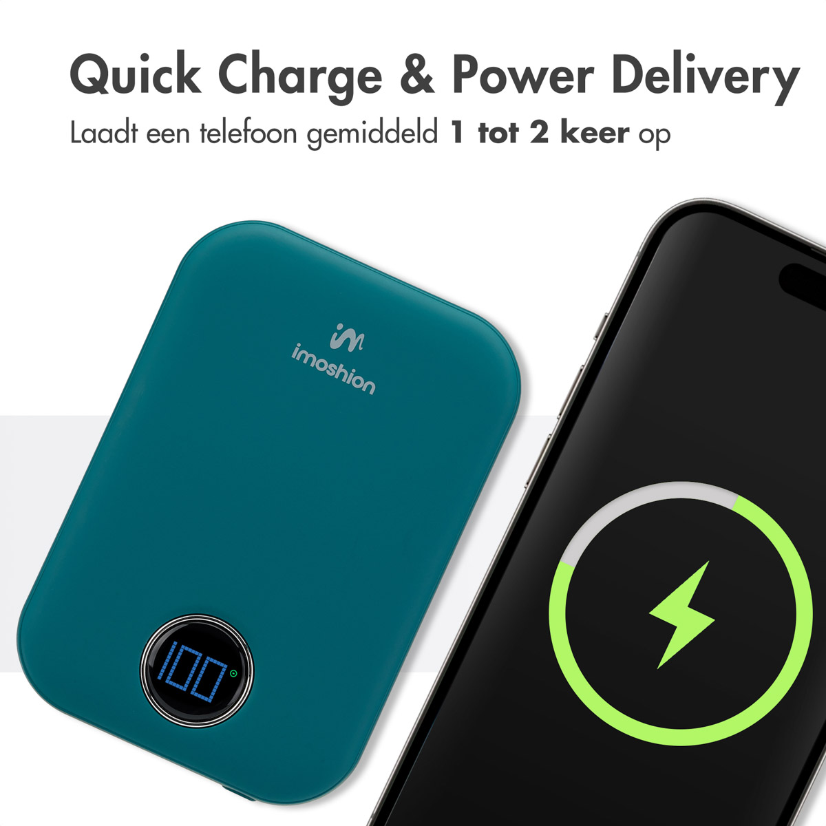 Eine türkisfarbene Powerbank und ein Telefon, das mit einem Blitzsymbol auf dem Bildschirm lädt.