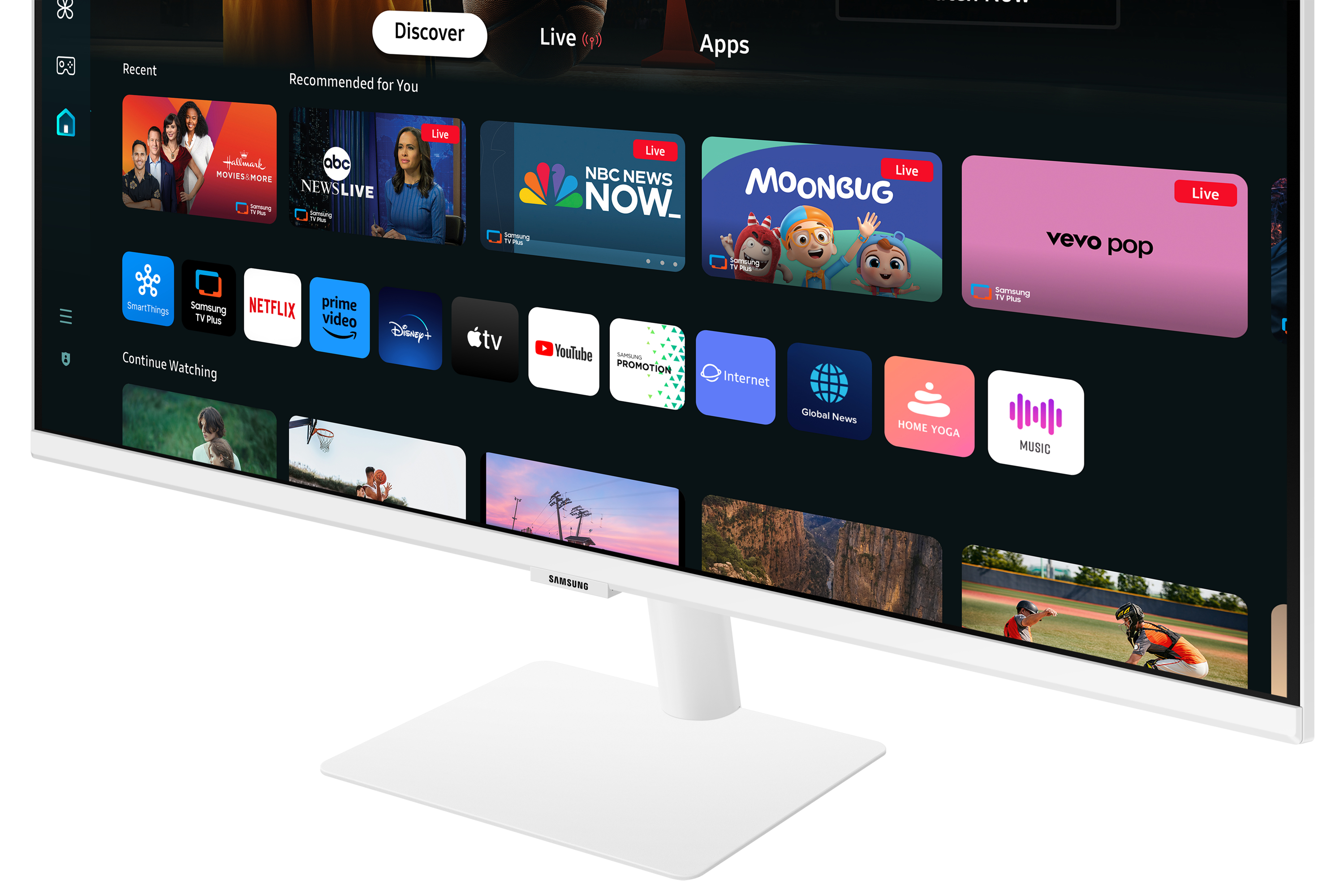 Een witte Samsung-monitor toont een gebruikersinterface met apps. De monitor staat op een witte standaard.