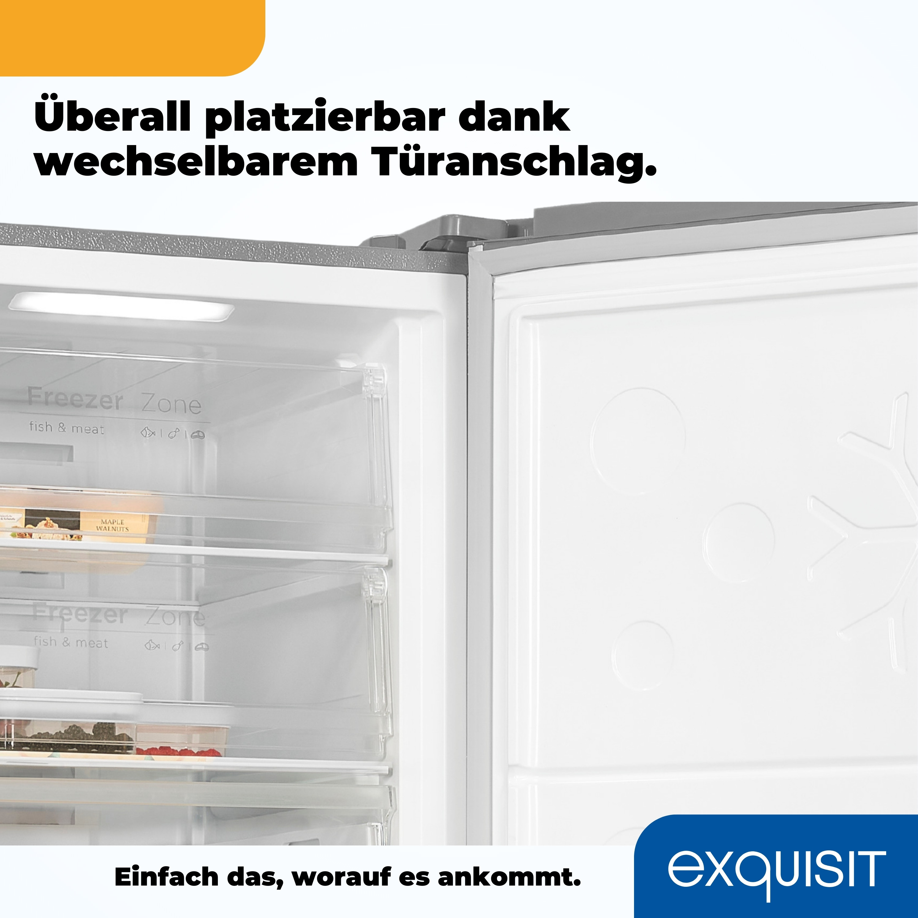 Innenraum eines Kühlschranks mit Gefrierschubladen. Weiße Innenausstattung. Graue Zierleiste. Exquisit-Logo.