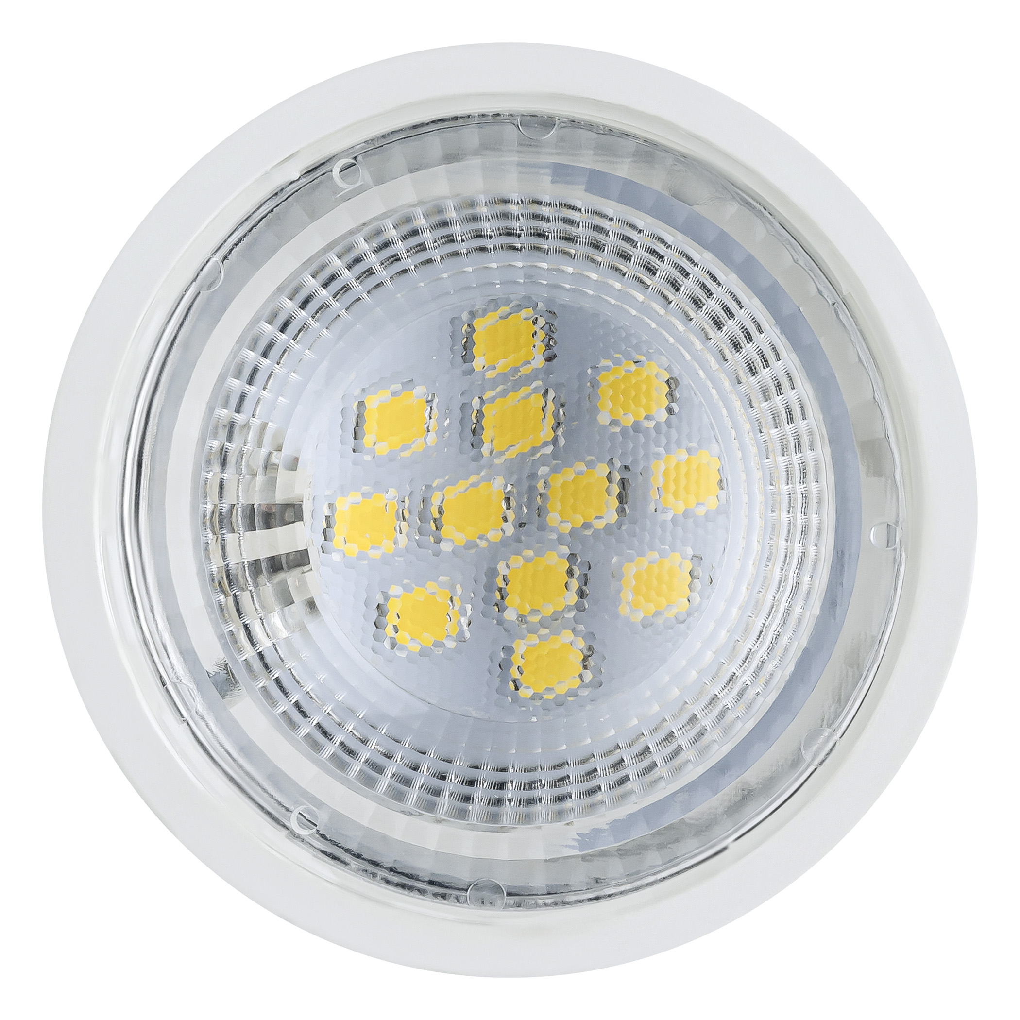 Nahaufnahme einer weißen LED-Glühbirne, die gelbe LEDs in einem Rastermuster zeigt.