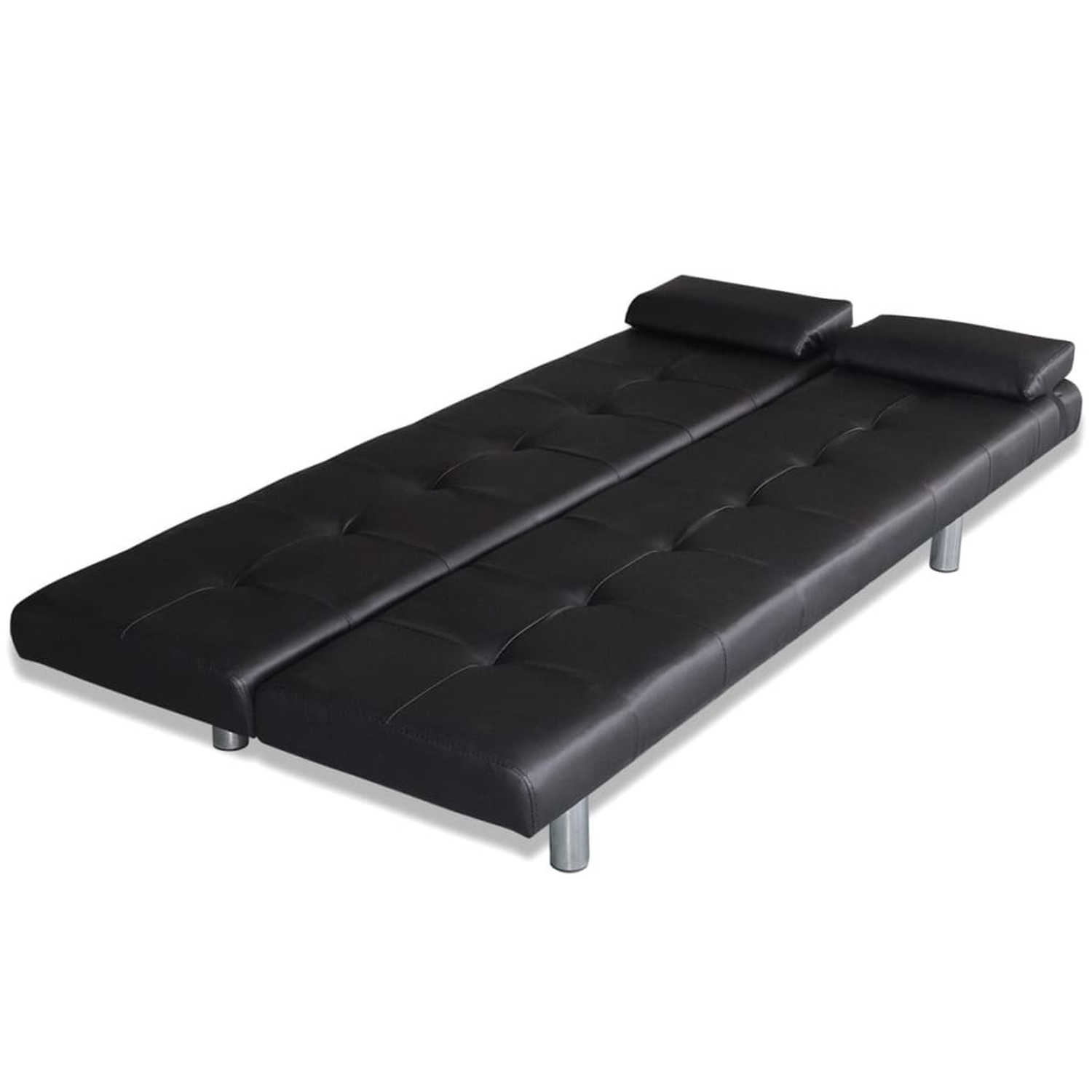 Schwarzes Futon-Sofa, ausgeklappt, mit zwei Kopfstützen und silbernen Beinen. Weißer Hintergrund.