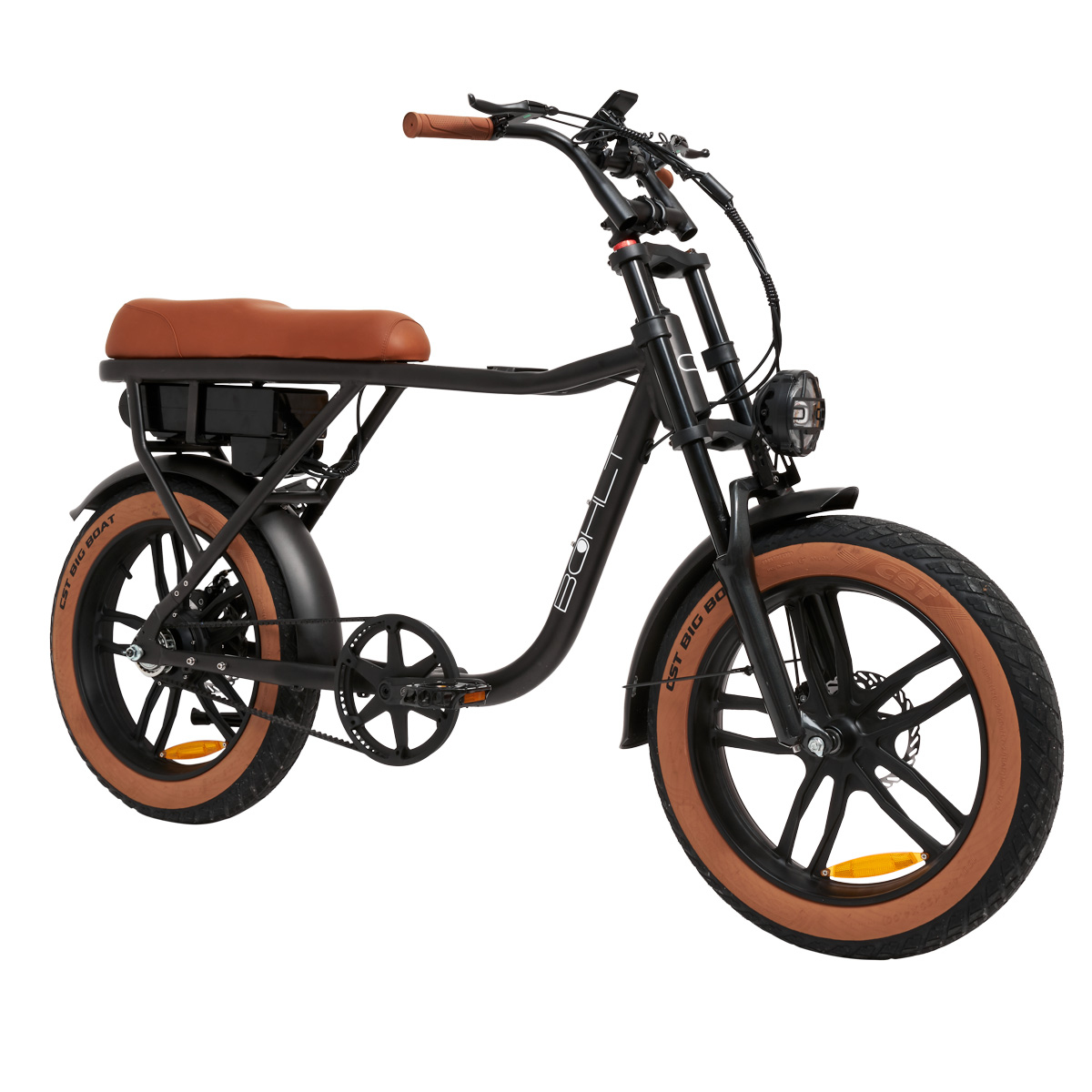 Schwarzes Elektrofahrrad mit braunem Sitz und Reifen, und weißem Hintergrund.