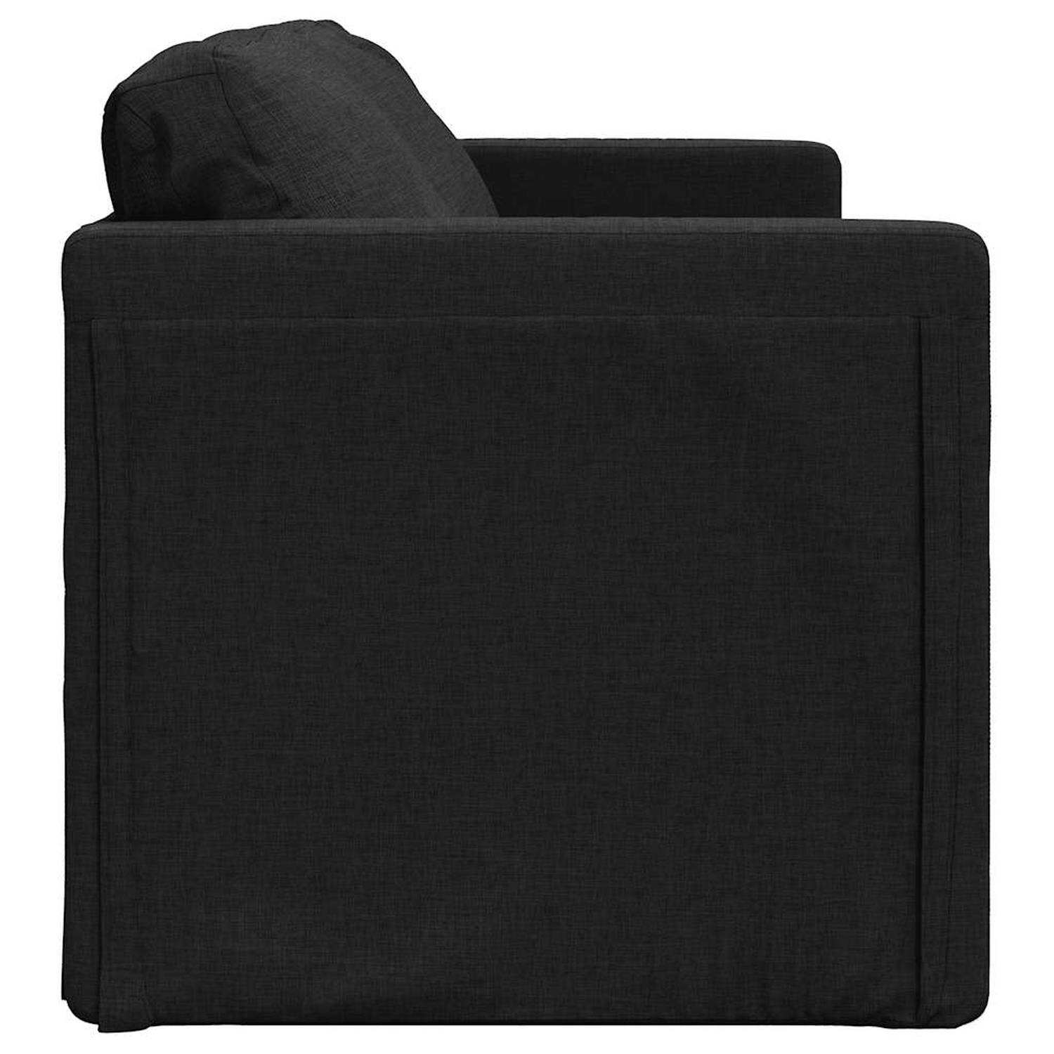 Seitenansicht eines schwarzen Sofas mit Kissen. Zeigt die Rückenlehne, Armlehne und Kissendetails.