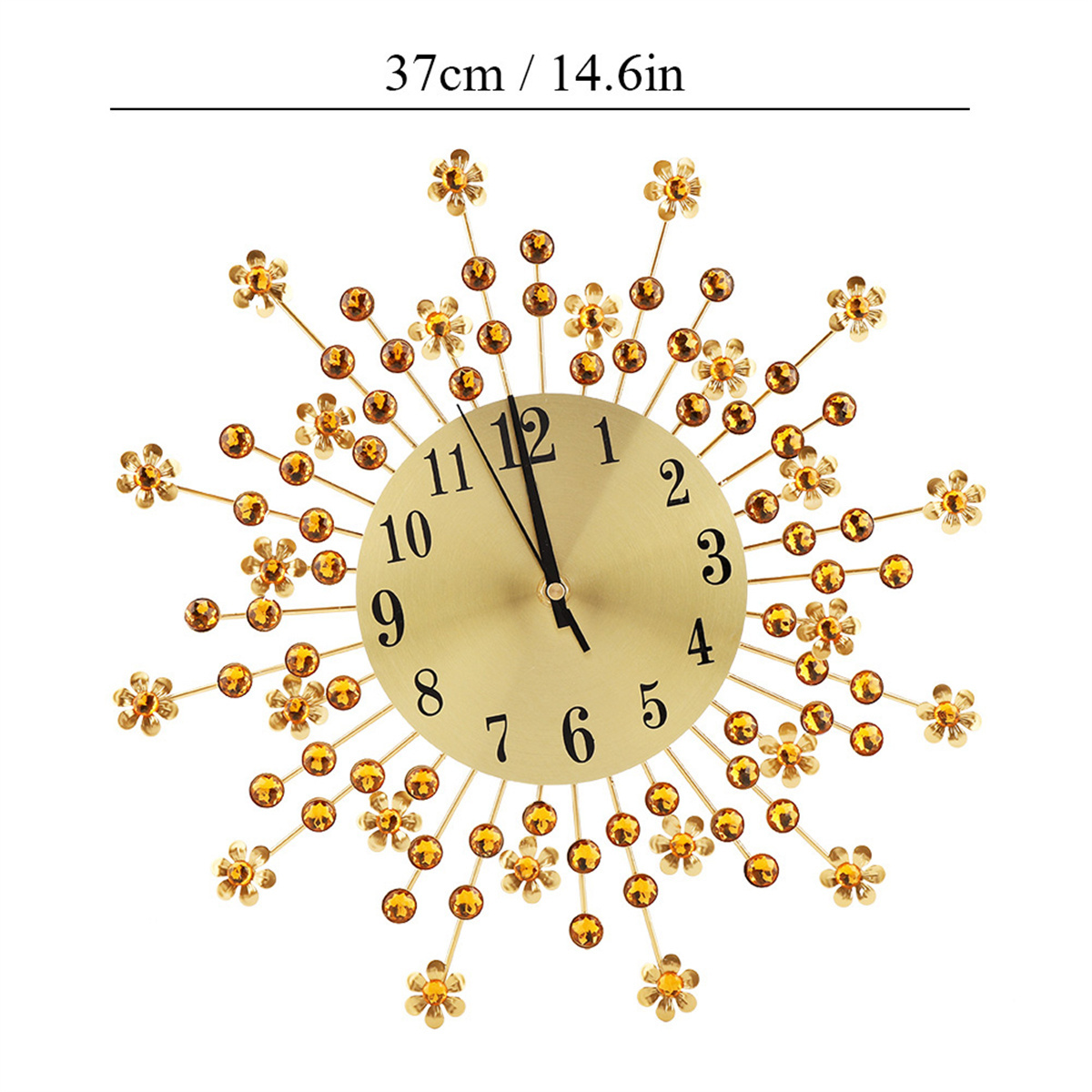 Goldene Sonnenuhr mit goldenem Zifferblatt und orangefarbenen Kristalldetails.
