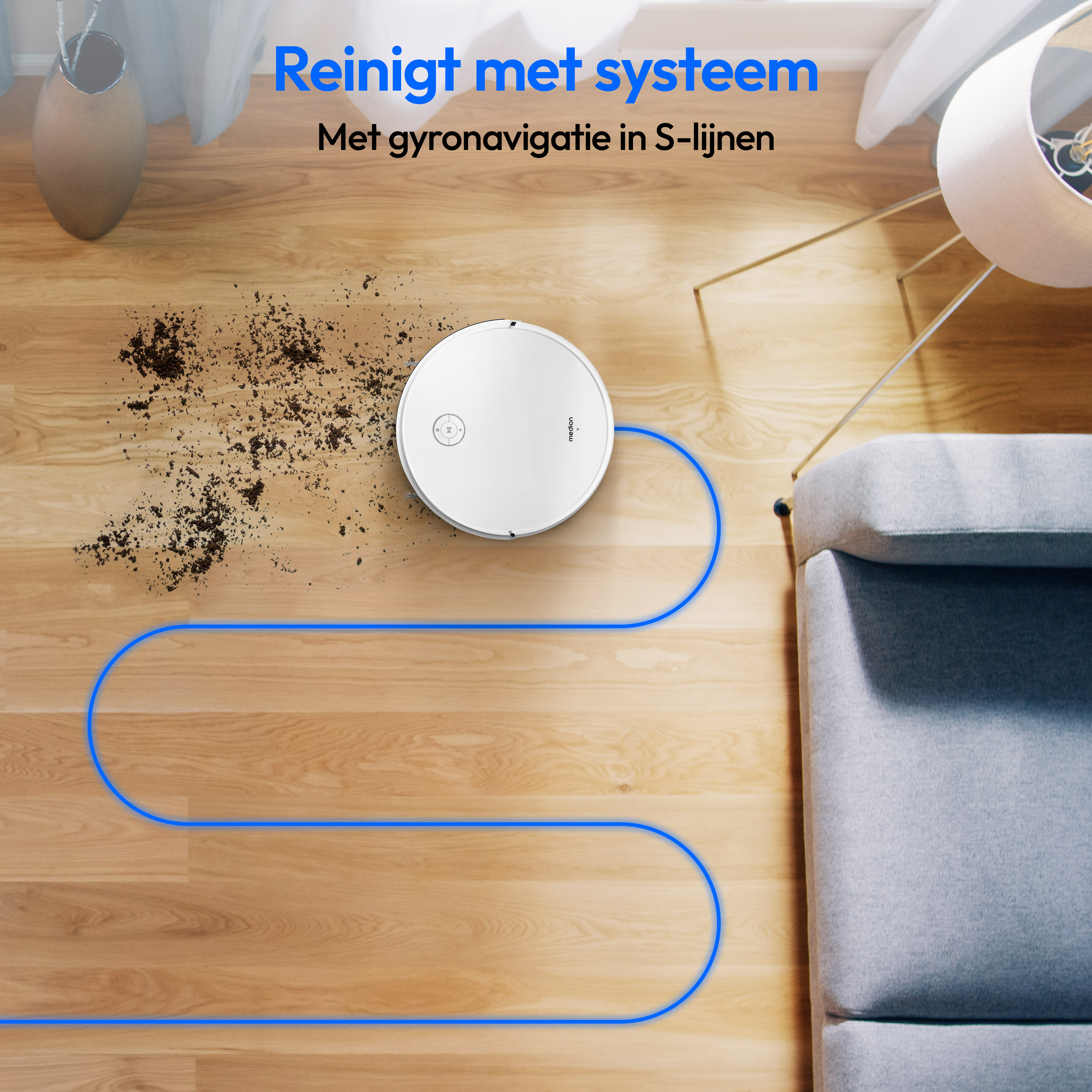 Biały odkurzacz robot na drewnianej podłodze, czyszczący brud.