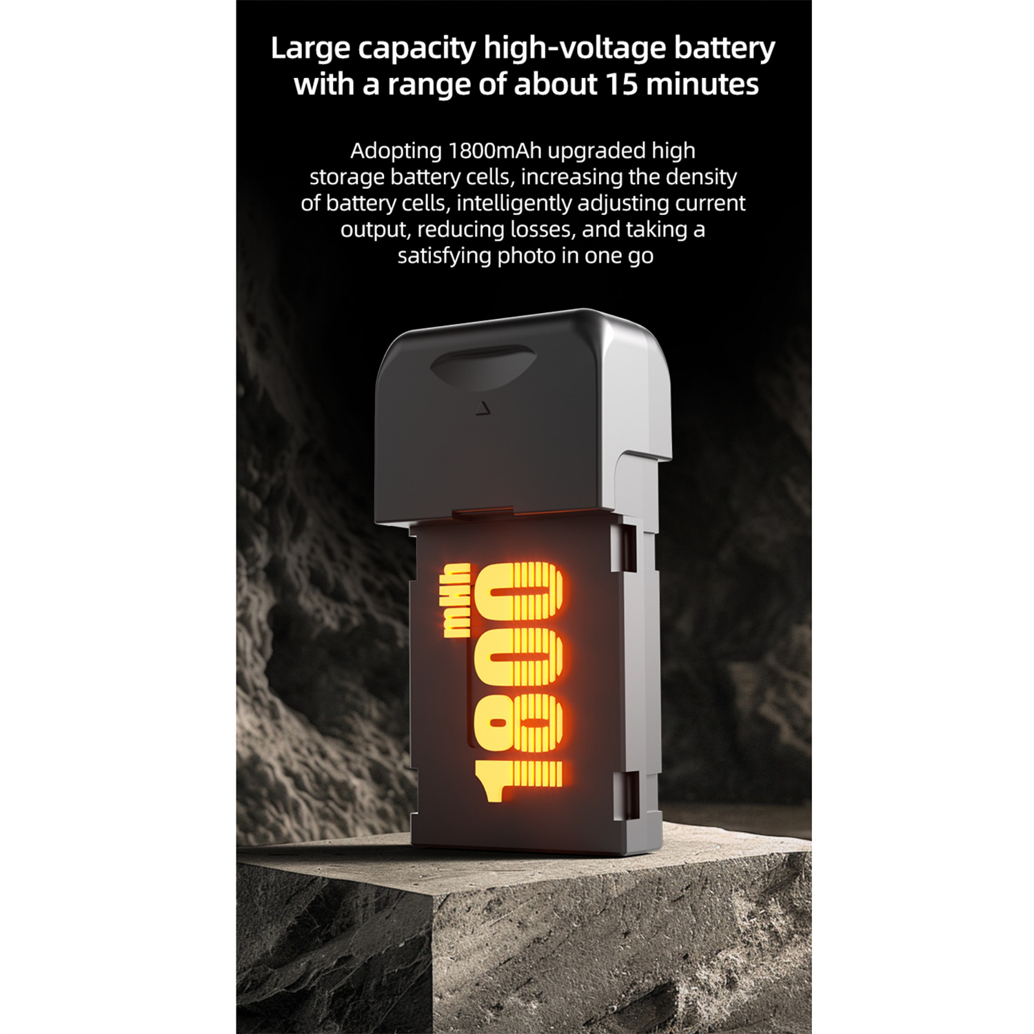Ein Akku mit der Aufschrift „1800 mAh“. Der Text auf dem Akku leuchtet.
