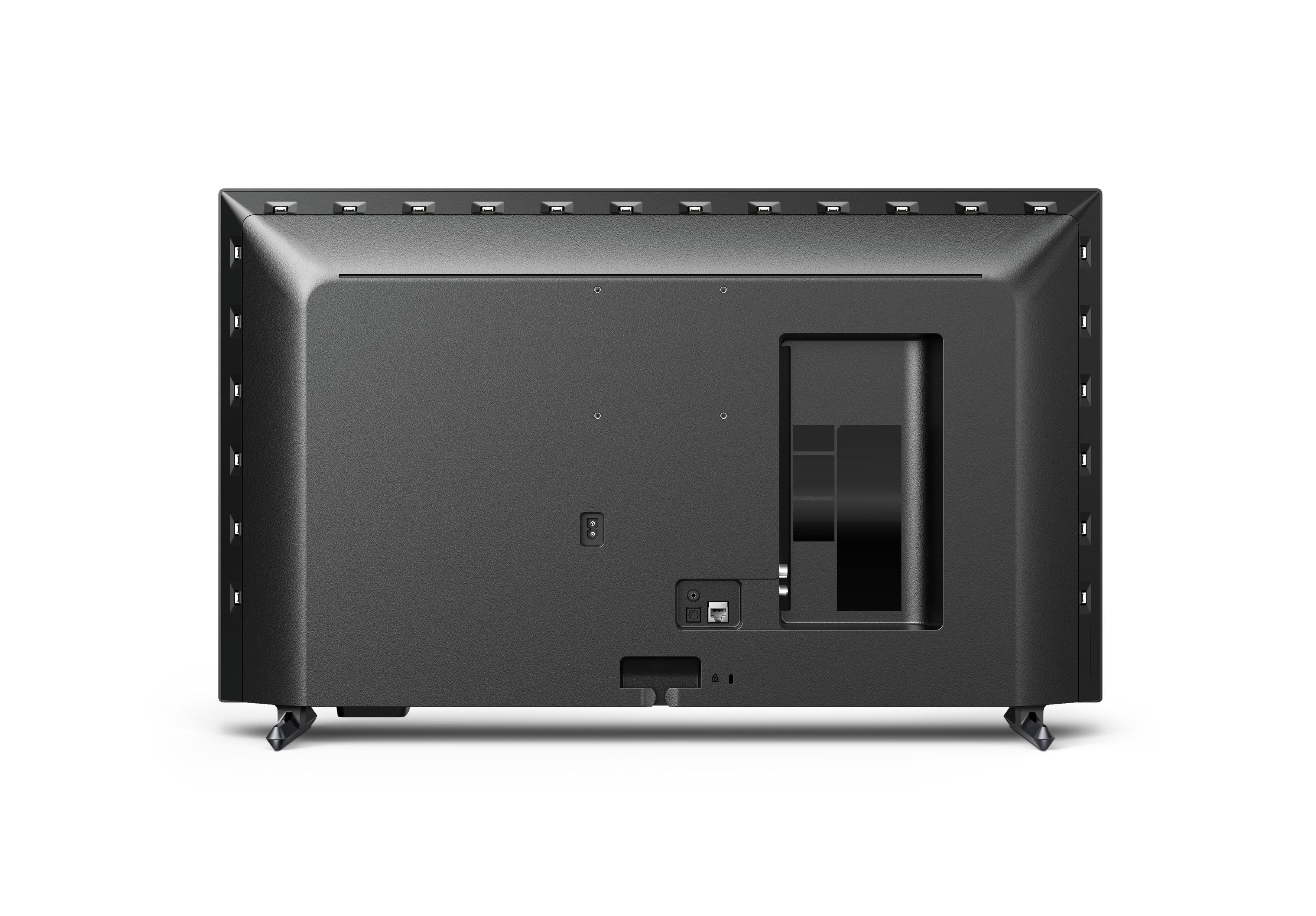 La parte trasera de un televisor negro, que muestra puertos y conexiones.