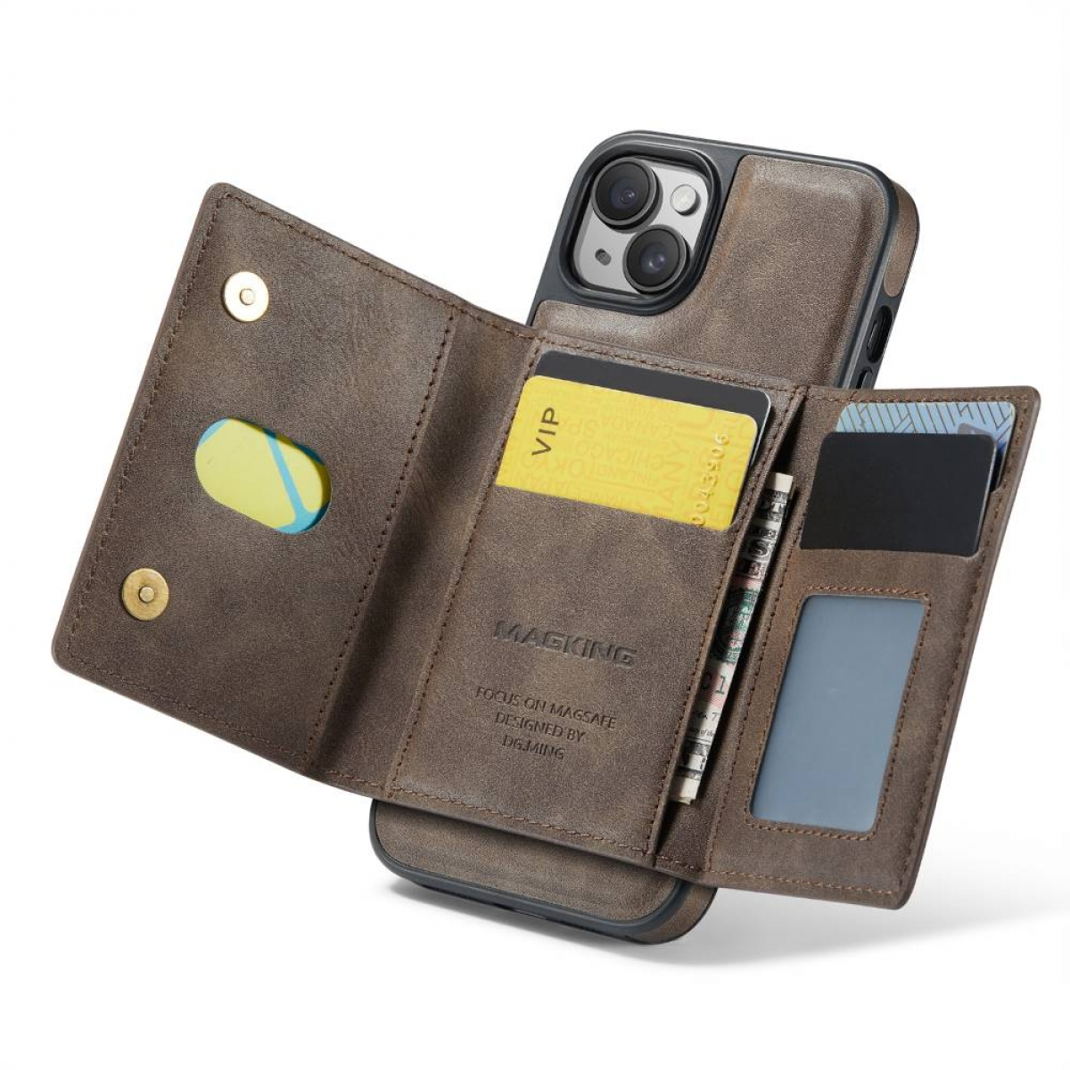 Braune Leder-Handyhülle, geöffnet, um Kartenfächer, eine VIP-Karte, Geld und das Telefon zu zeigen.
