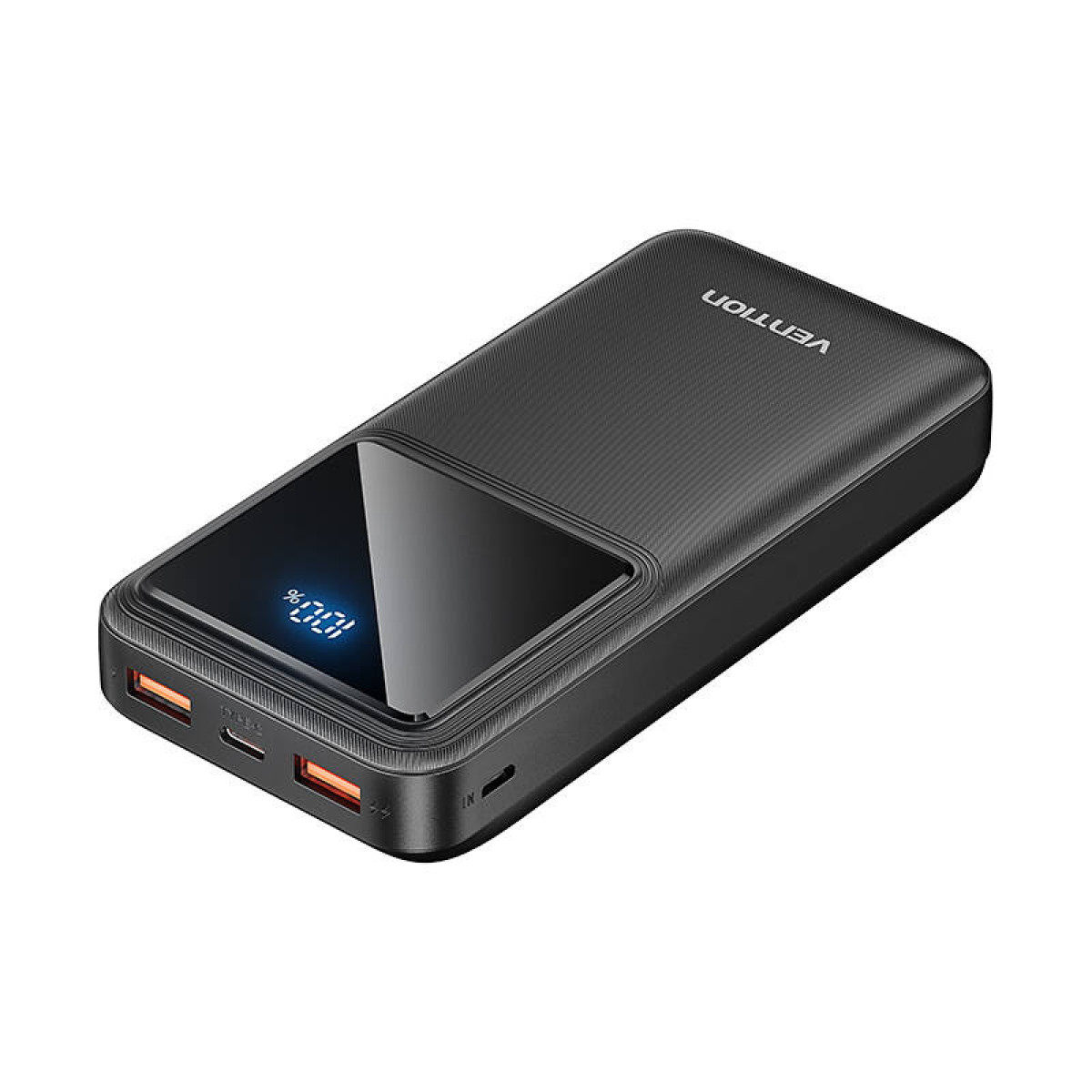 Schwarze Powerbank mit Digitalanzeige und zwei orangefarbenen Ladeanschlüssen.
