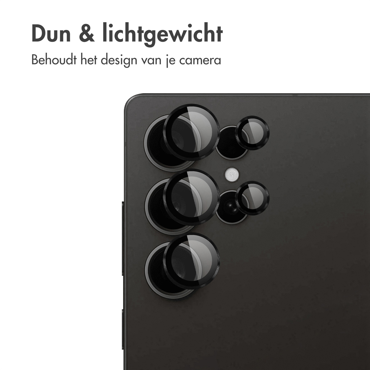 Zwarte telefoon met cameralenzen. Focus op de lenzen.