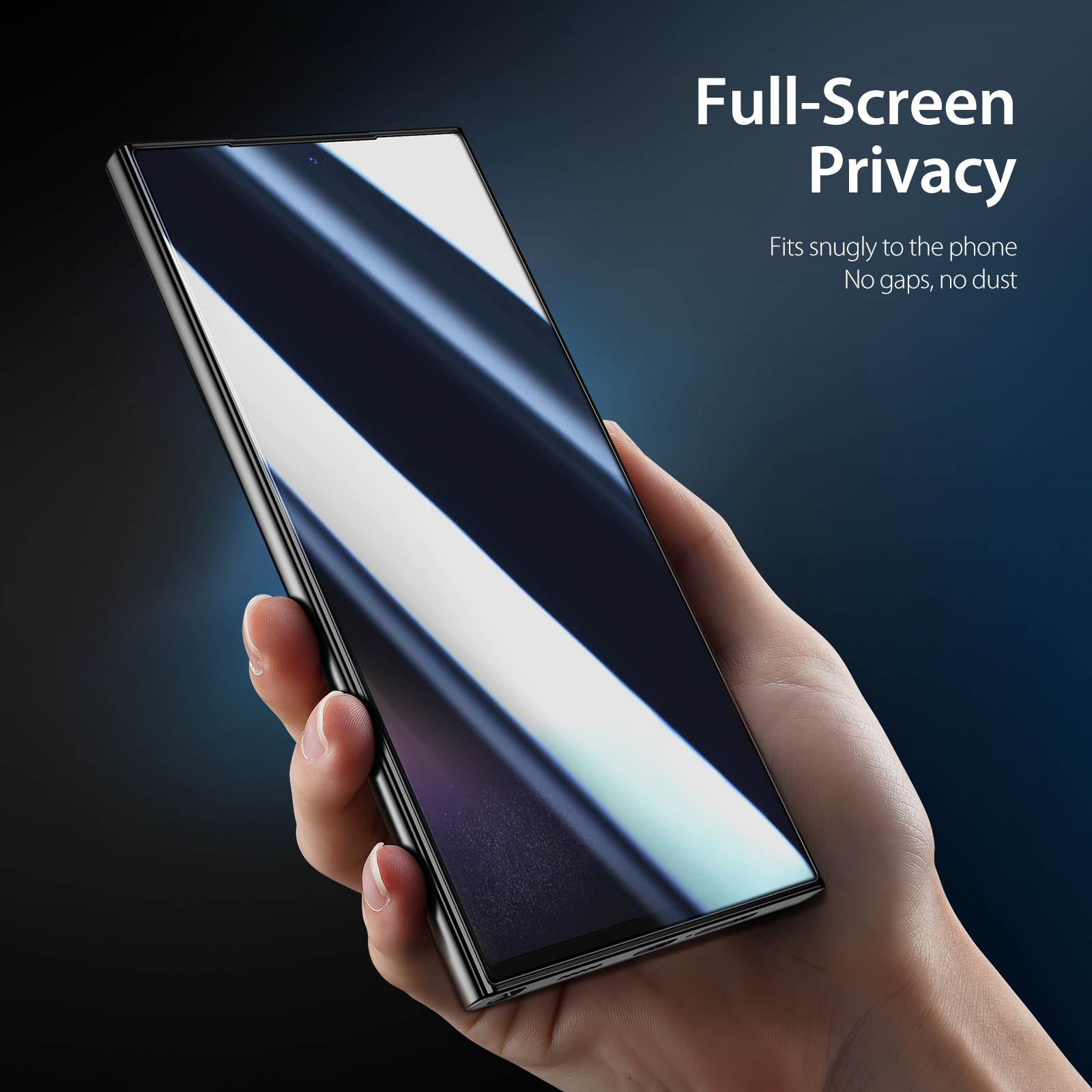 Hand hält Smartphone mit aufgebrachter Displayschutzfolie, Text "Full-Screen Privacy" sichtbar.