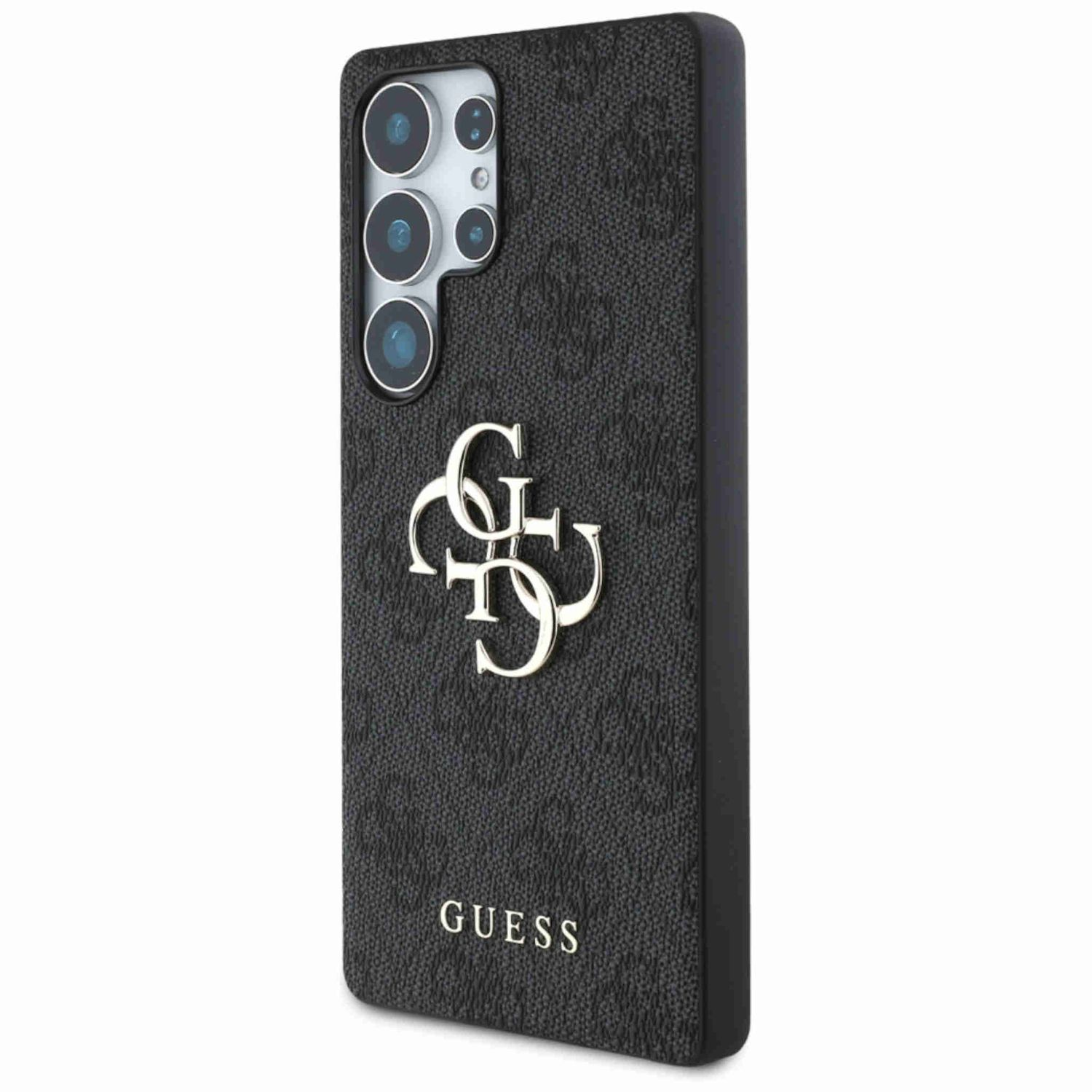 Una custodia nera per telefono con il logo Guess. Il telefono ha tre fotocamere.