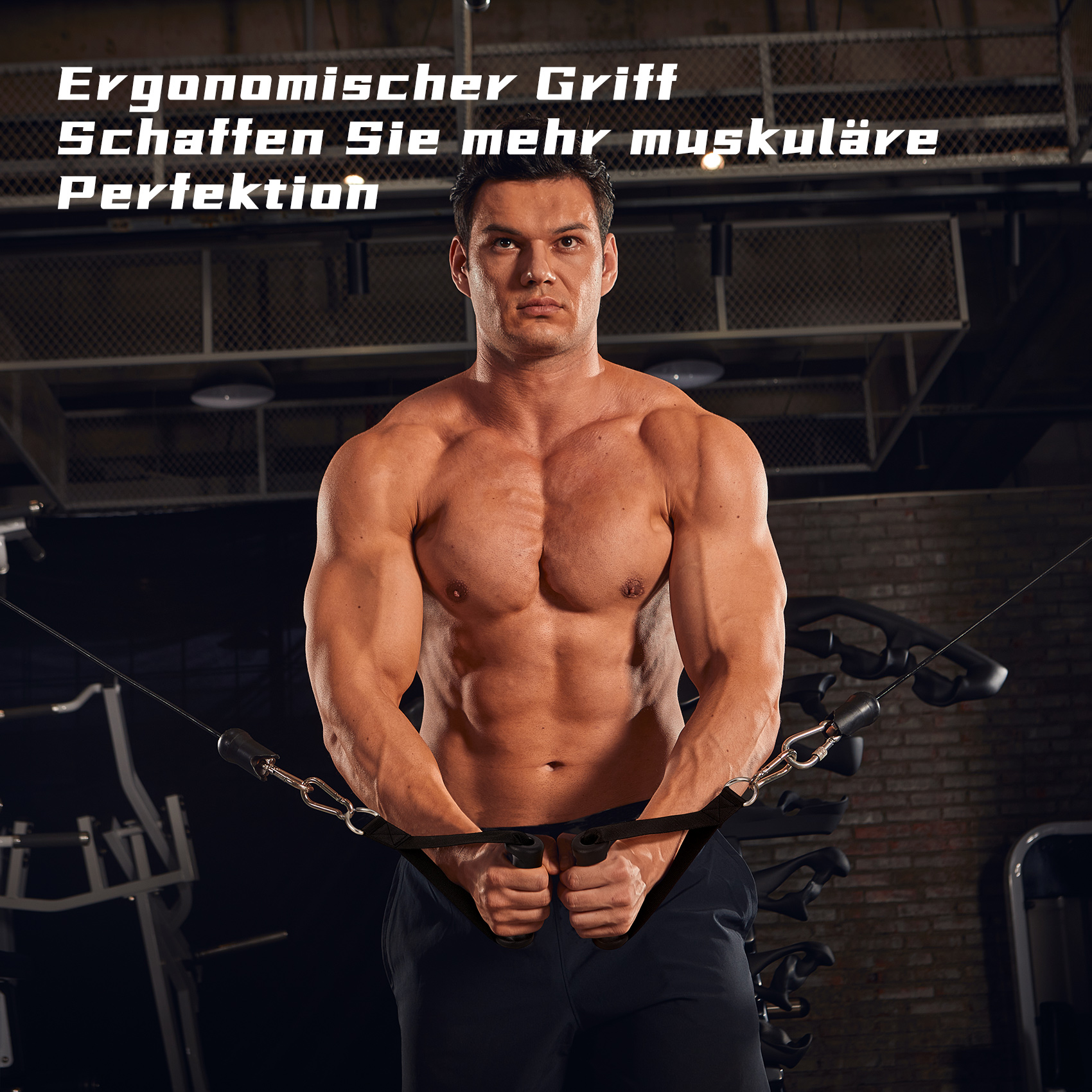 Muskulöser Mann trainiert mit einer Kabelmaschine. Text: 'Ergonomischer Griff. Schaffen Sie mehr muskuläre Perfektion'.