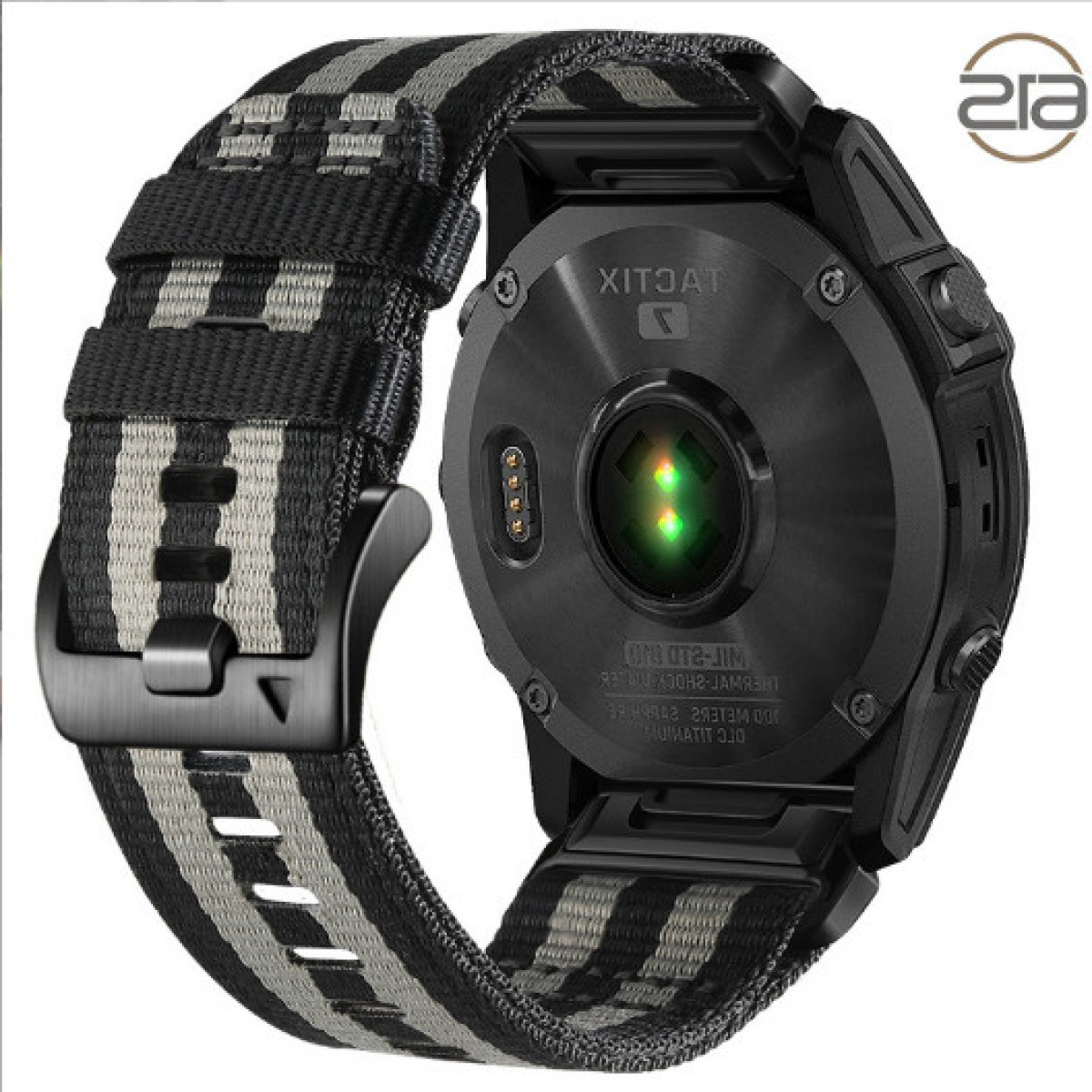 Smartwatch mit schwarzem Armband, grauen Streifen. Rückseite zeigt Herzfrequenzsensor. Schwarze Uhr, grünes Licht sichtbar.