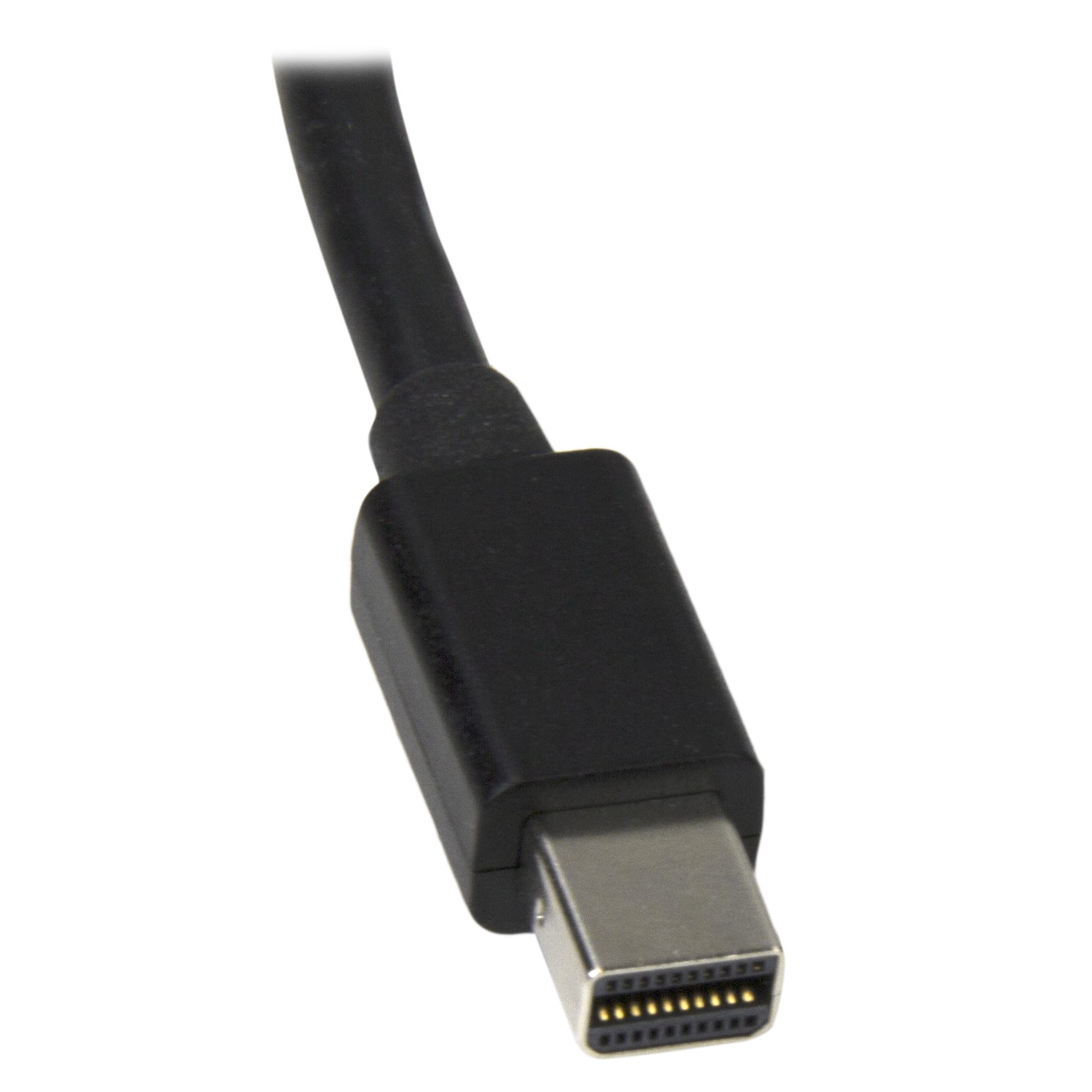Un cable conector negro con una punta de conector plateada.