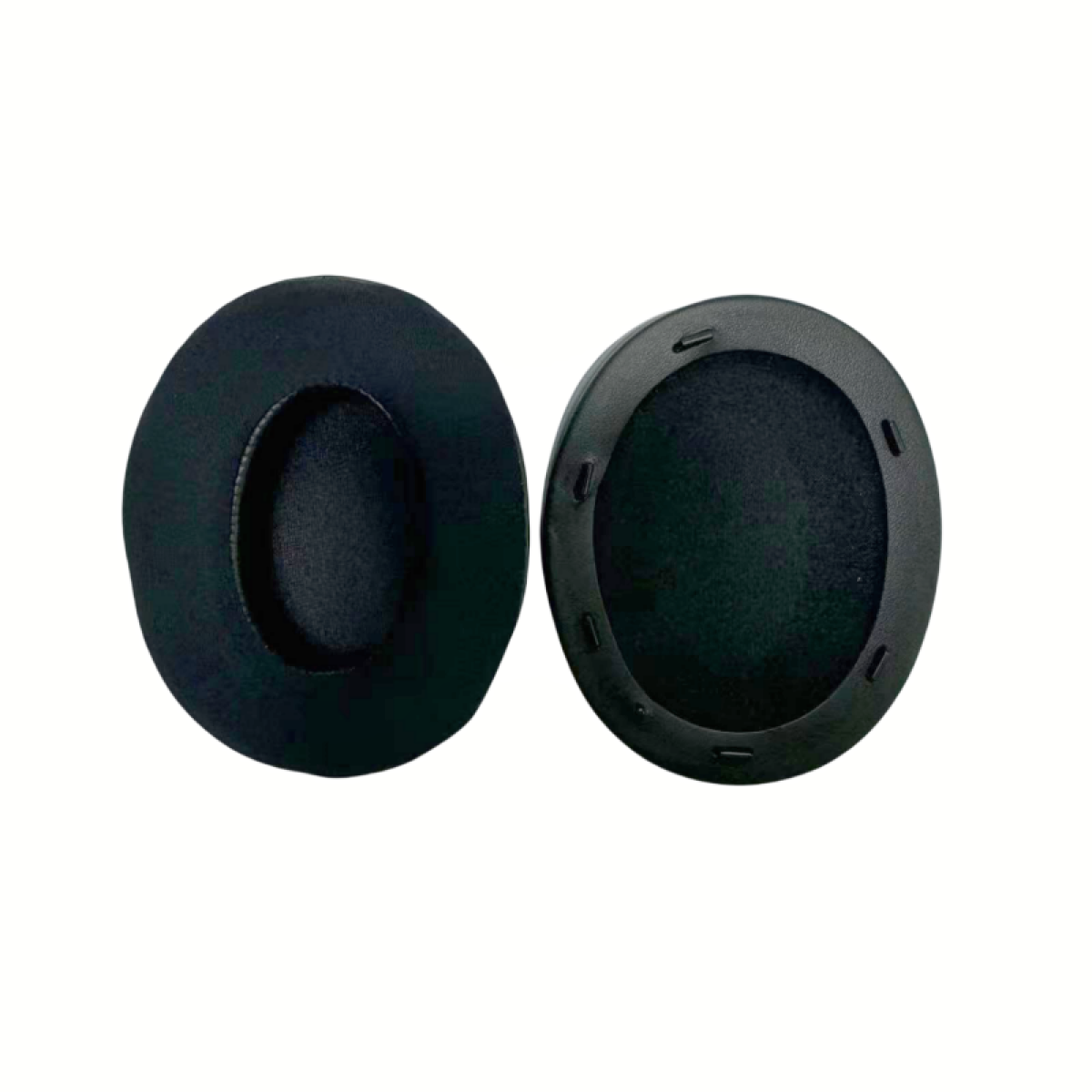 Dwie czarne nauszniki.