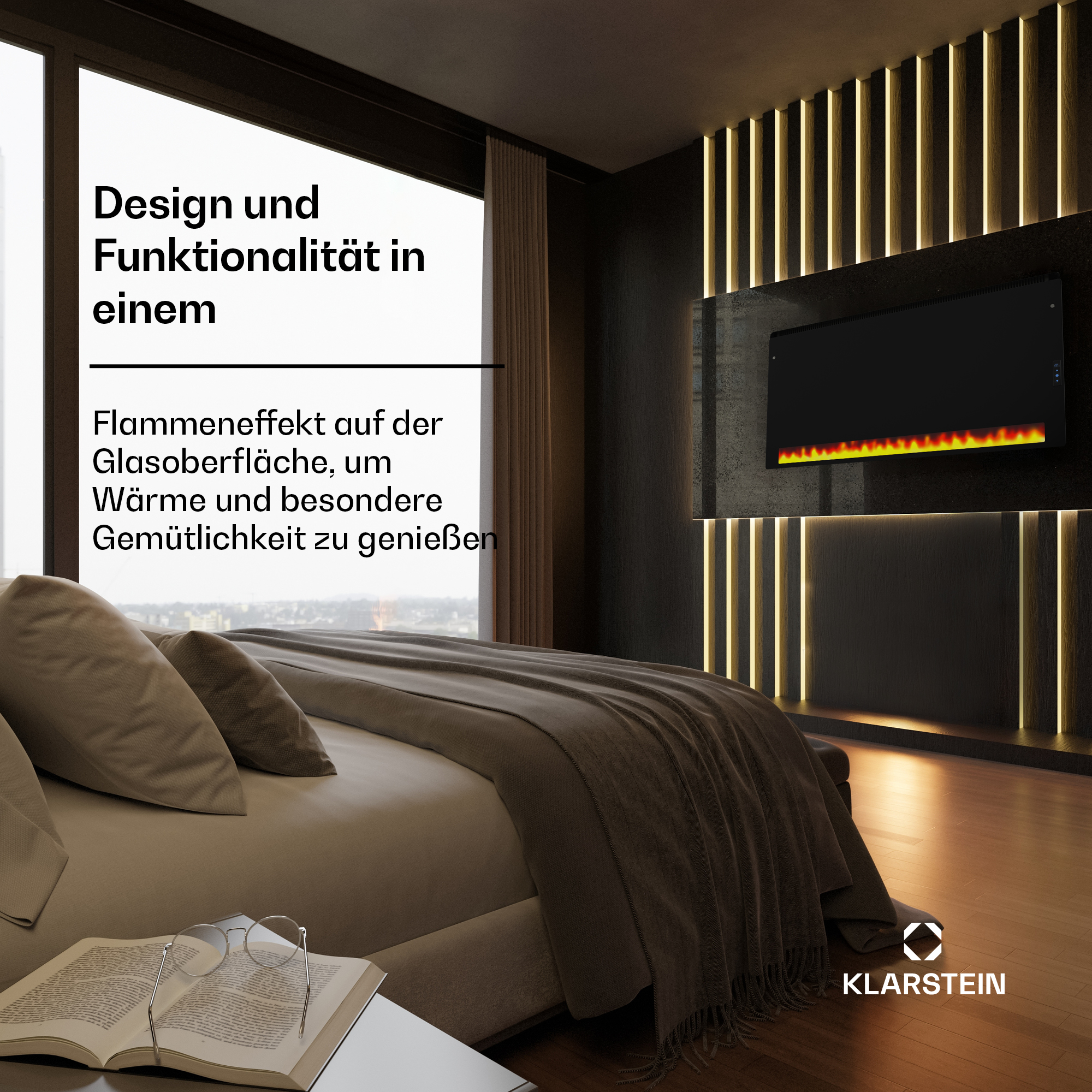 Schlafzimmer mit Kamin an der Wand, Bett und Fenster. Text auf Deutsch sichtbar.