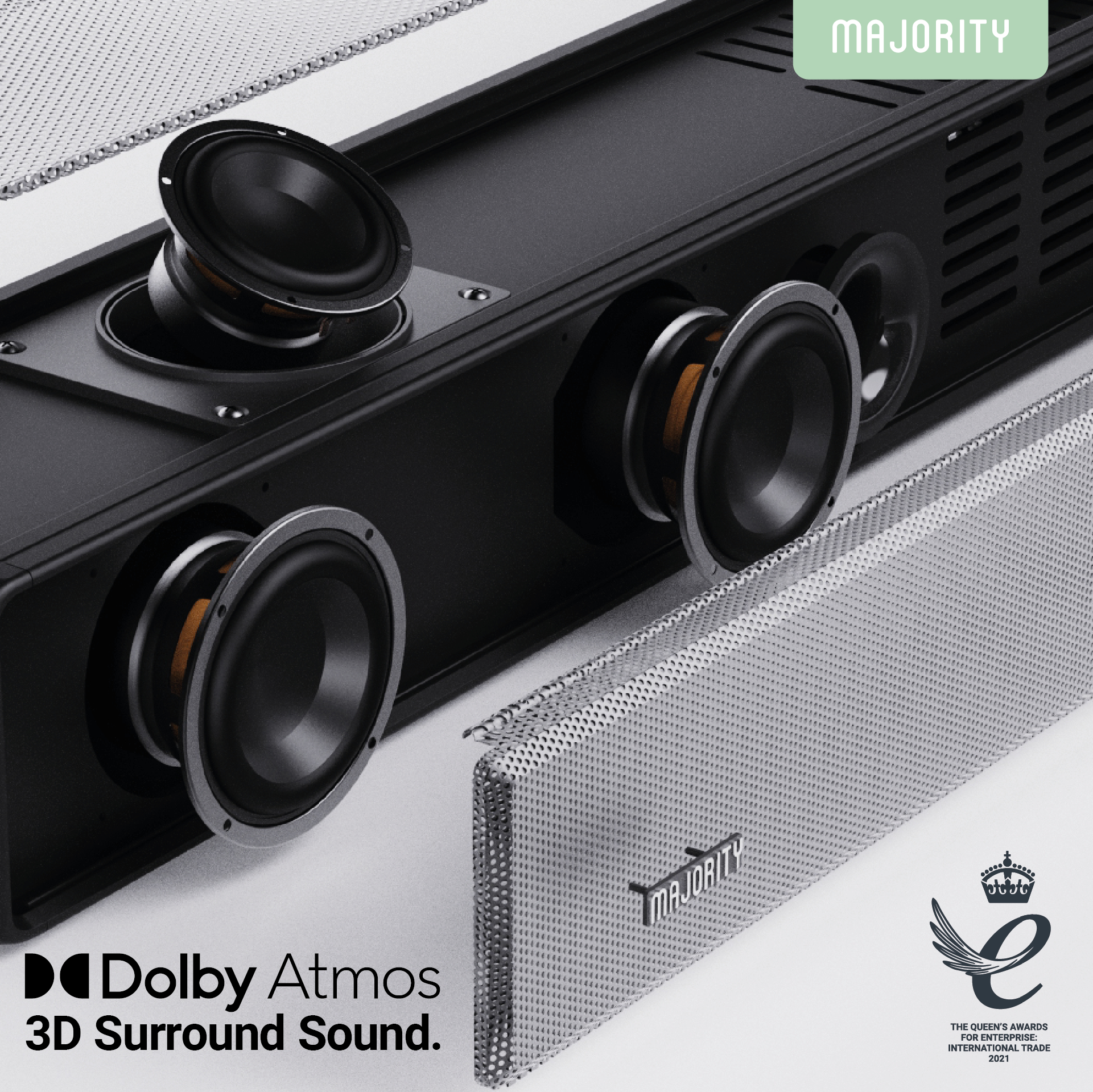 Soundbar nera con altoparlanti, rete argentata e logo Dolby Atmos. Viene visualizzata la parola Majority.