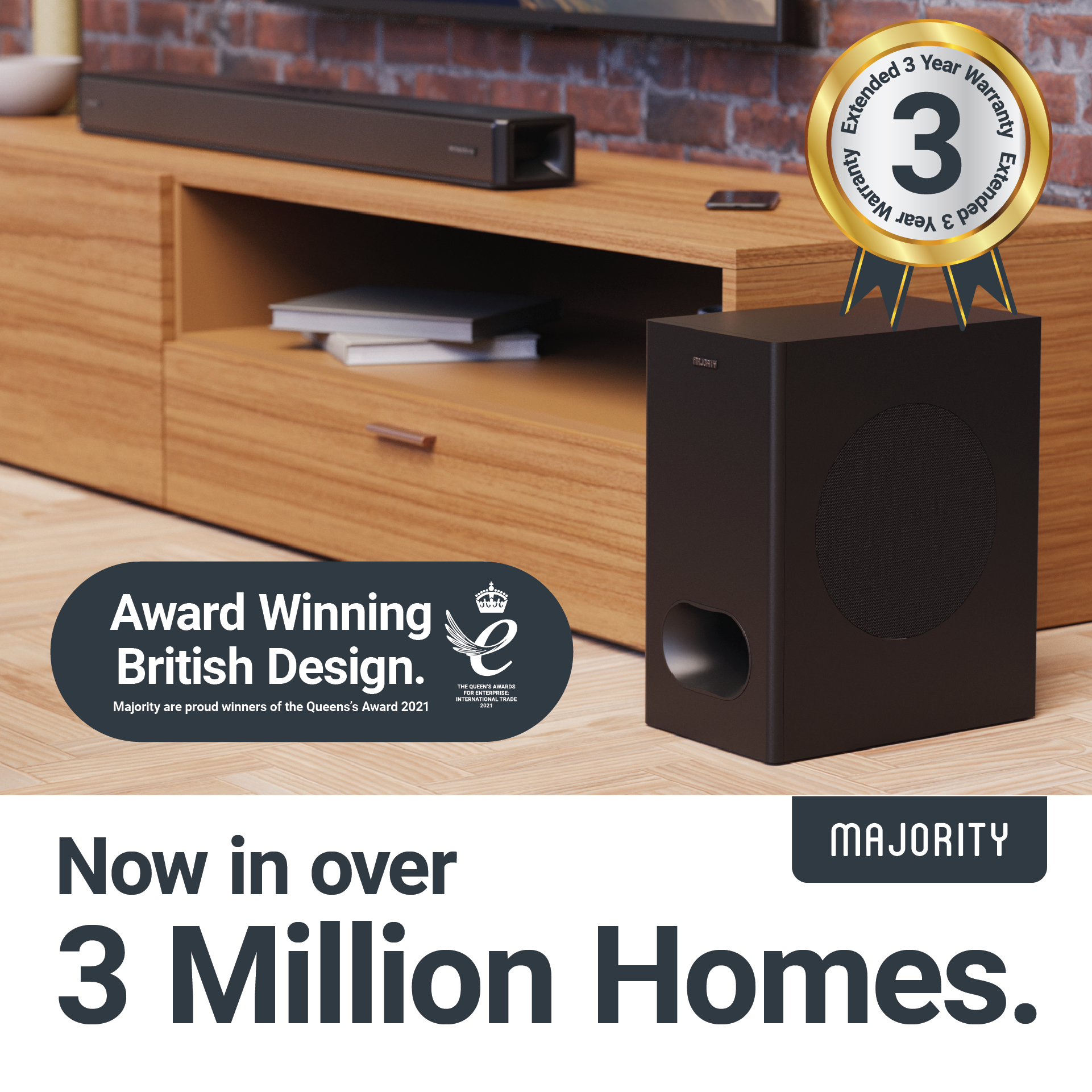Subwoofer e soundbar neri. C'è del testo sull'immagine. Il testo include '3 milioni di case' e 'Premiato'.