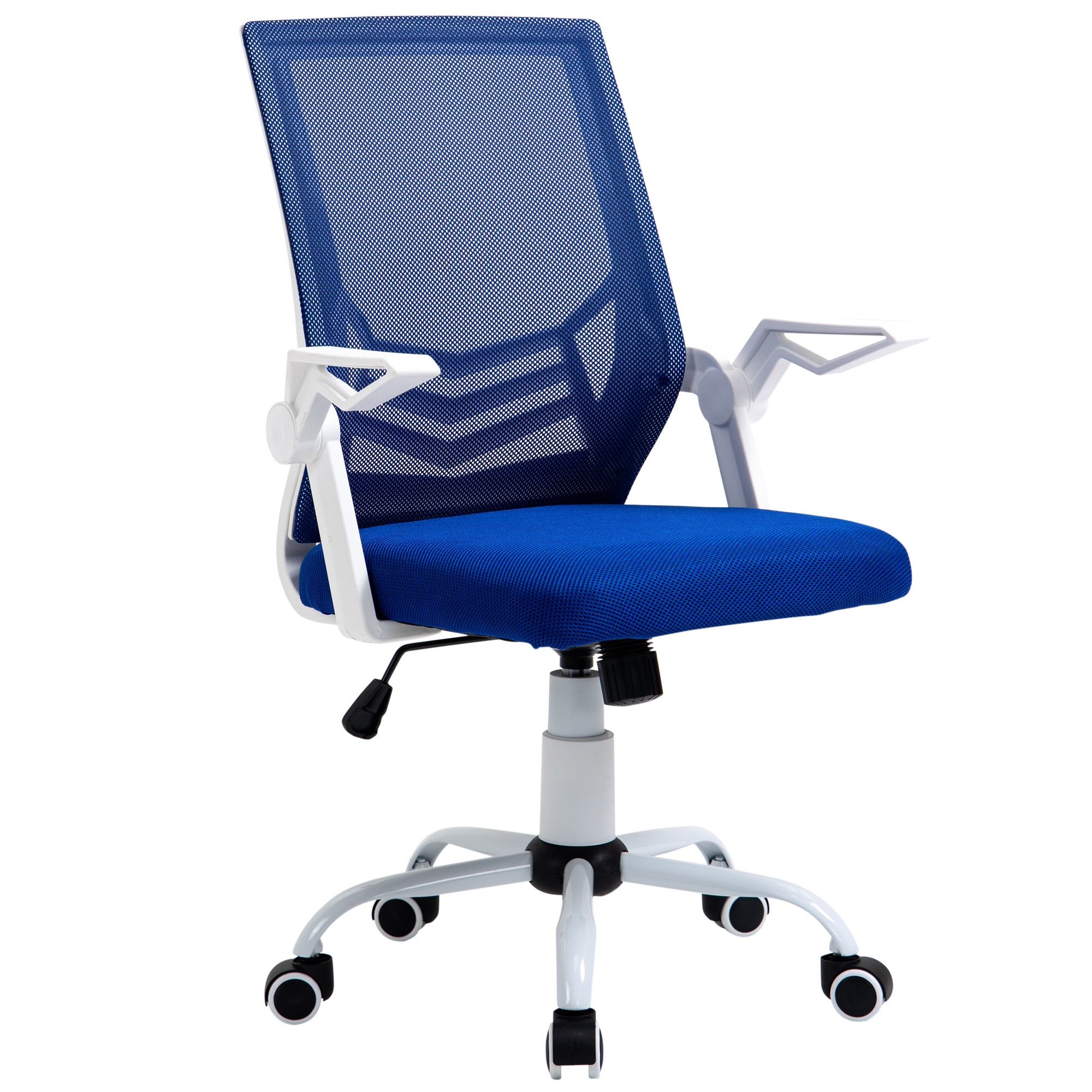 Sedia da ufficio in rete blu con telaio bianco. Base nera con ruote. Isolato su sfondo bianco.