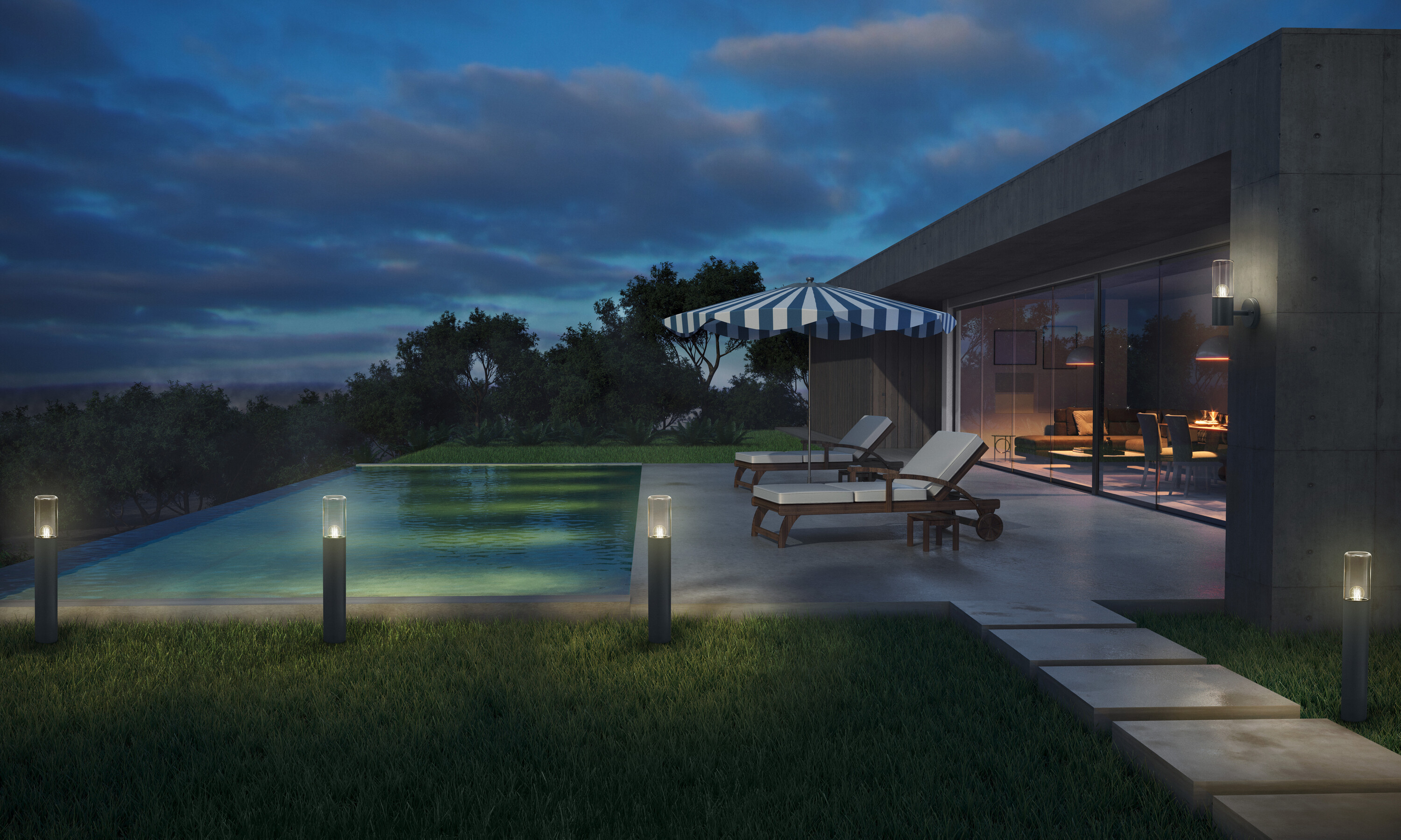 Nachtszenario: Modernes Haus mit Pool, beleuchtet von Lichtern, und bewölktem Himmel. Sonnenliegen sind sichtbar.