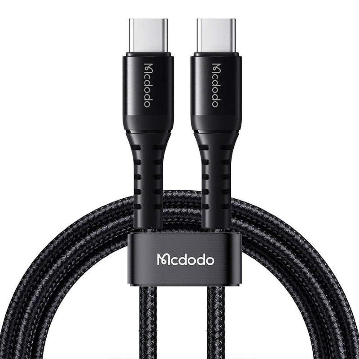Due cavi USB-C neri con il marchio 'Mcdodo', collegati da un supporto.