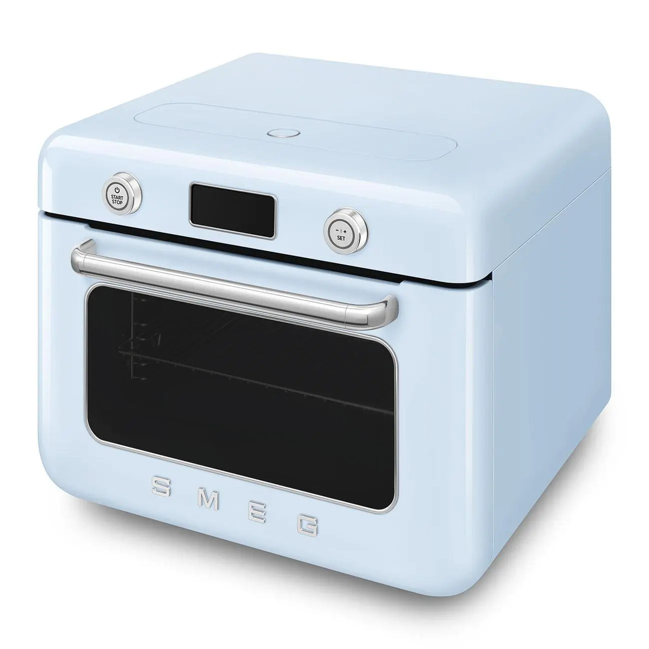 Un four bleu clair, de style rétro, avec une porte noire. Possède des boutons marche/arrêt et réglage. Logo SMEG.
