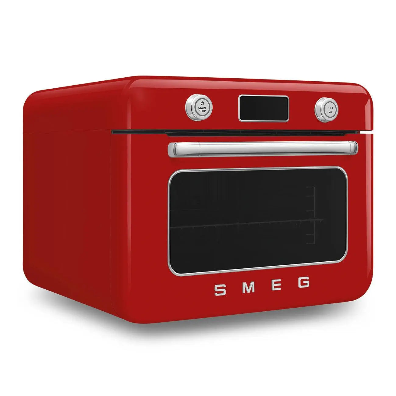 Horno rojo de estilo retro con puerta negra y logotipo SMEG. Tiene un fondo blanco.