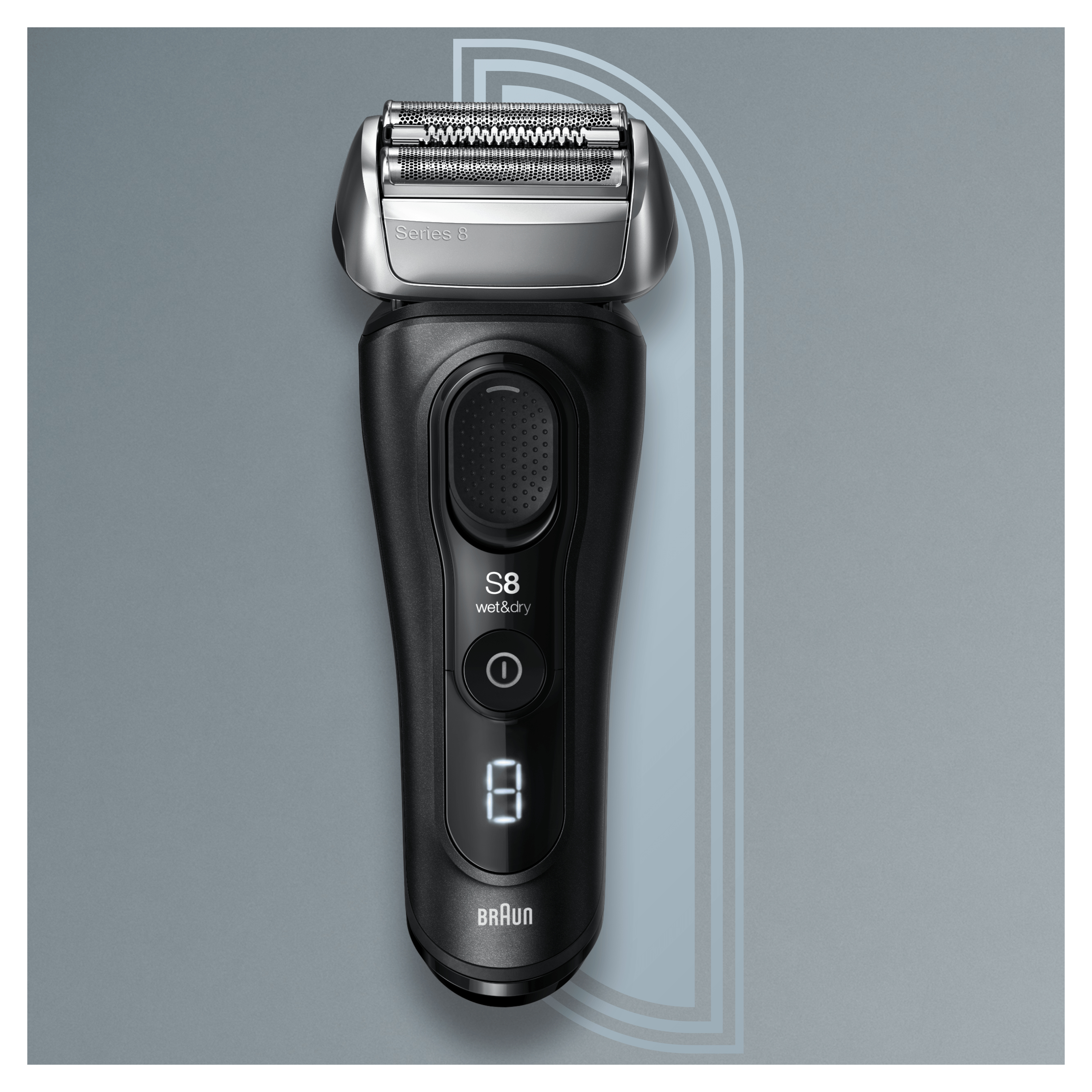 Rasoio elettrico nero e argento, serie 8, con display digitale, su sfondo grigio.