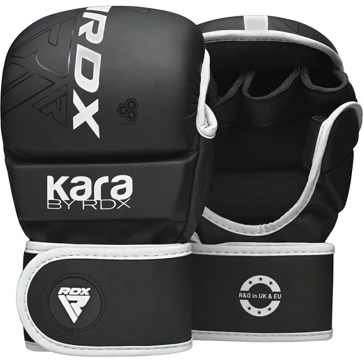 Gants de boxe noirs et blancs avec des accents blancs. Les gants portent le texte 'kara by RDX'.