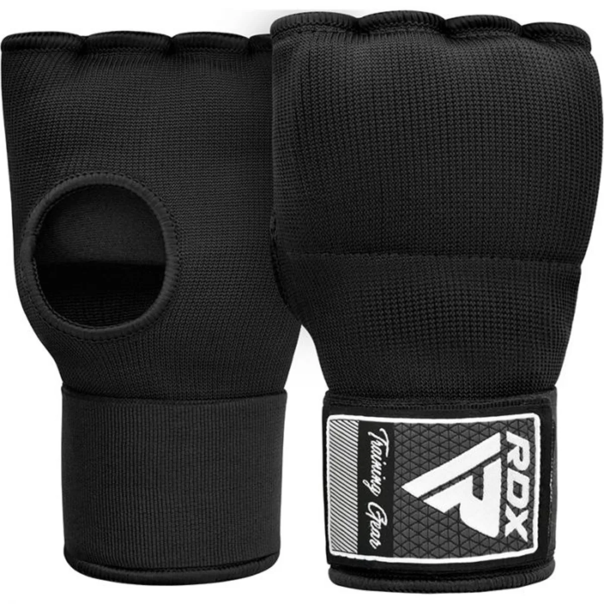 Zwarte handwraps met een gat voor de duim en een polsband. 'RDX Training Gear' staat erop gedrukt.
