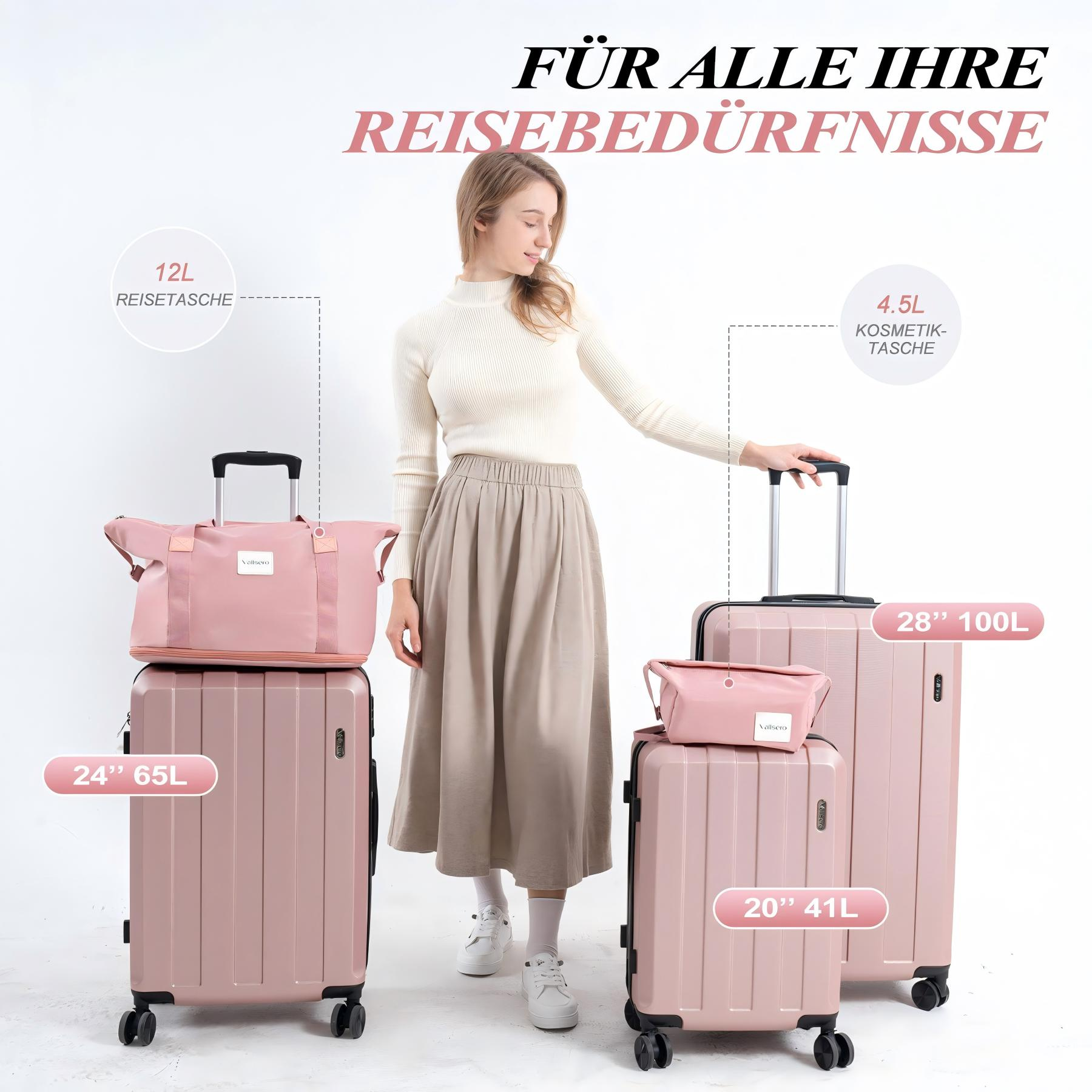 Eine Frau steht mit einem rosa Gepäckset, einschließlich einer Tragetasche und zwei Koffern.