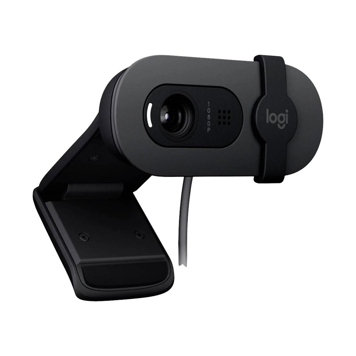 Webcam Logitech nera su bianco. Vista angolata. Obiettivo, staffa e cavo visibili.