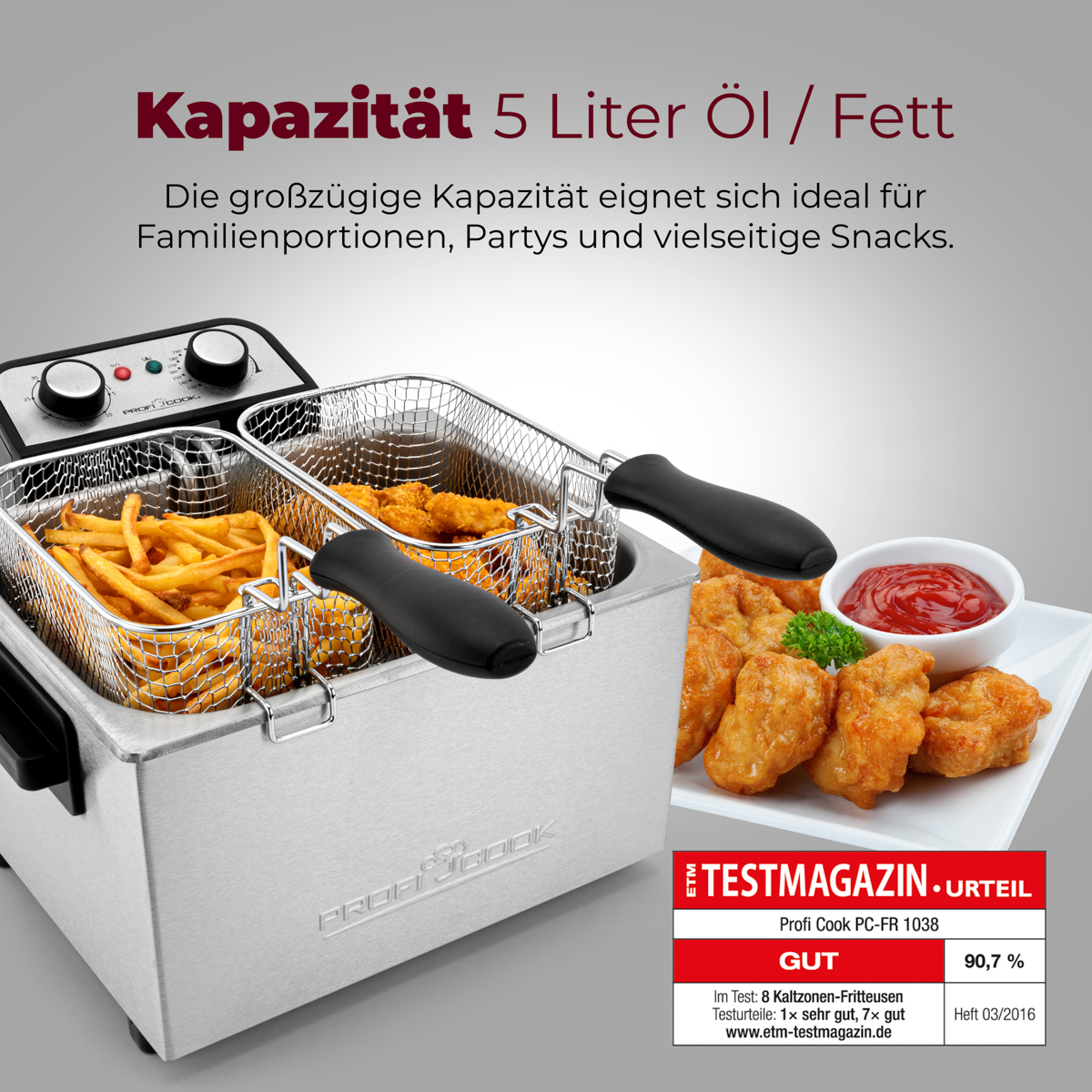 Frytownica ze stali nierdzewnej z frytkami i nuggetami. Miseczka z keczupem i wynik testu po prawej.