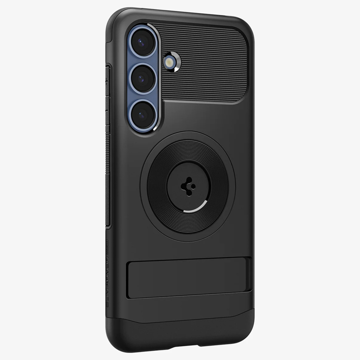 Coque de téléphone noire avec support et anneau, sur fond blanc.