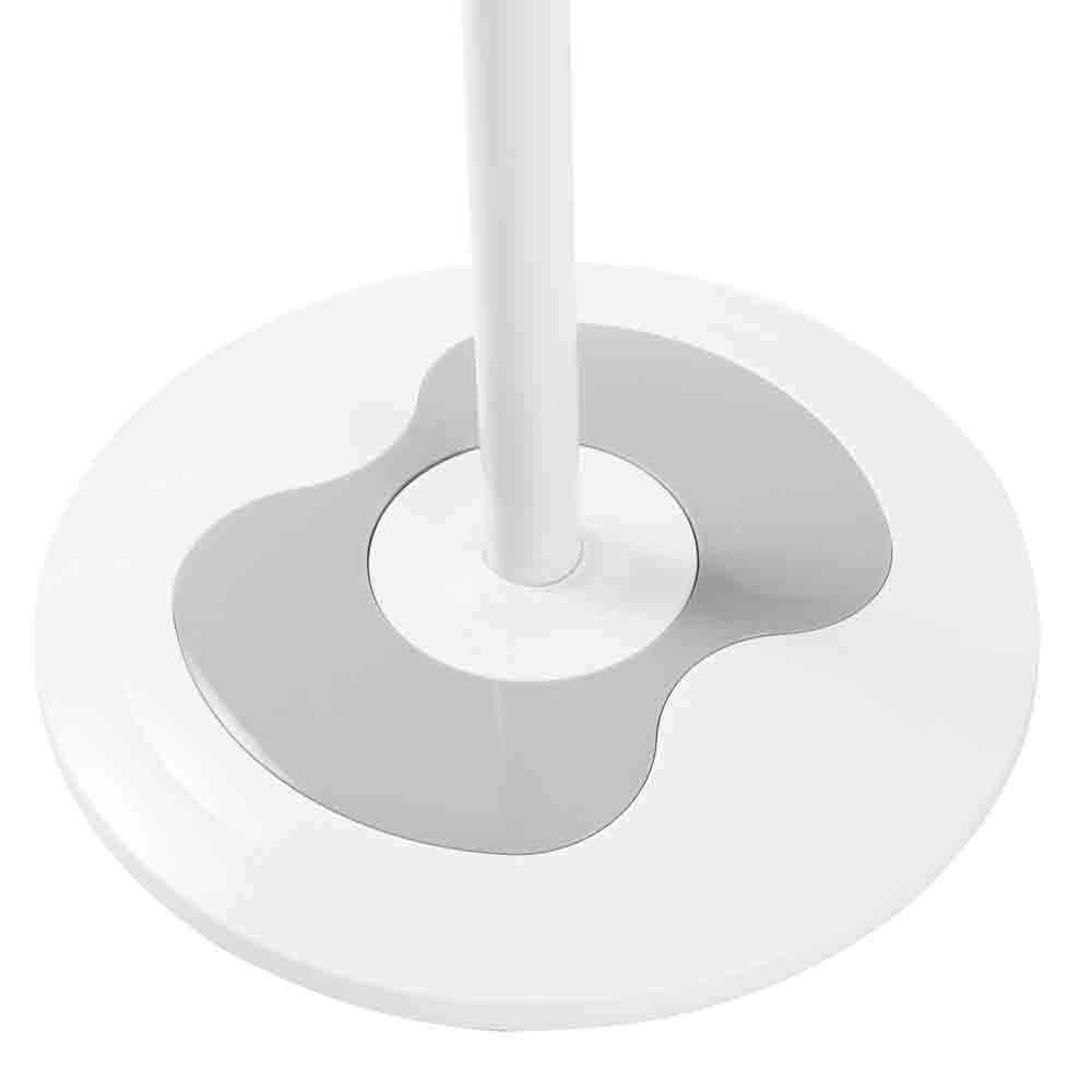Base de ventilador blanca con un acento plateado.