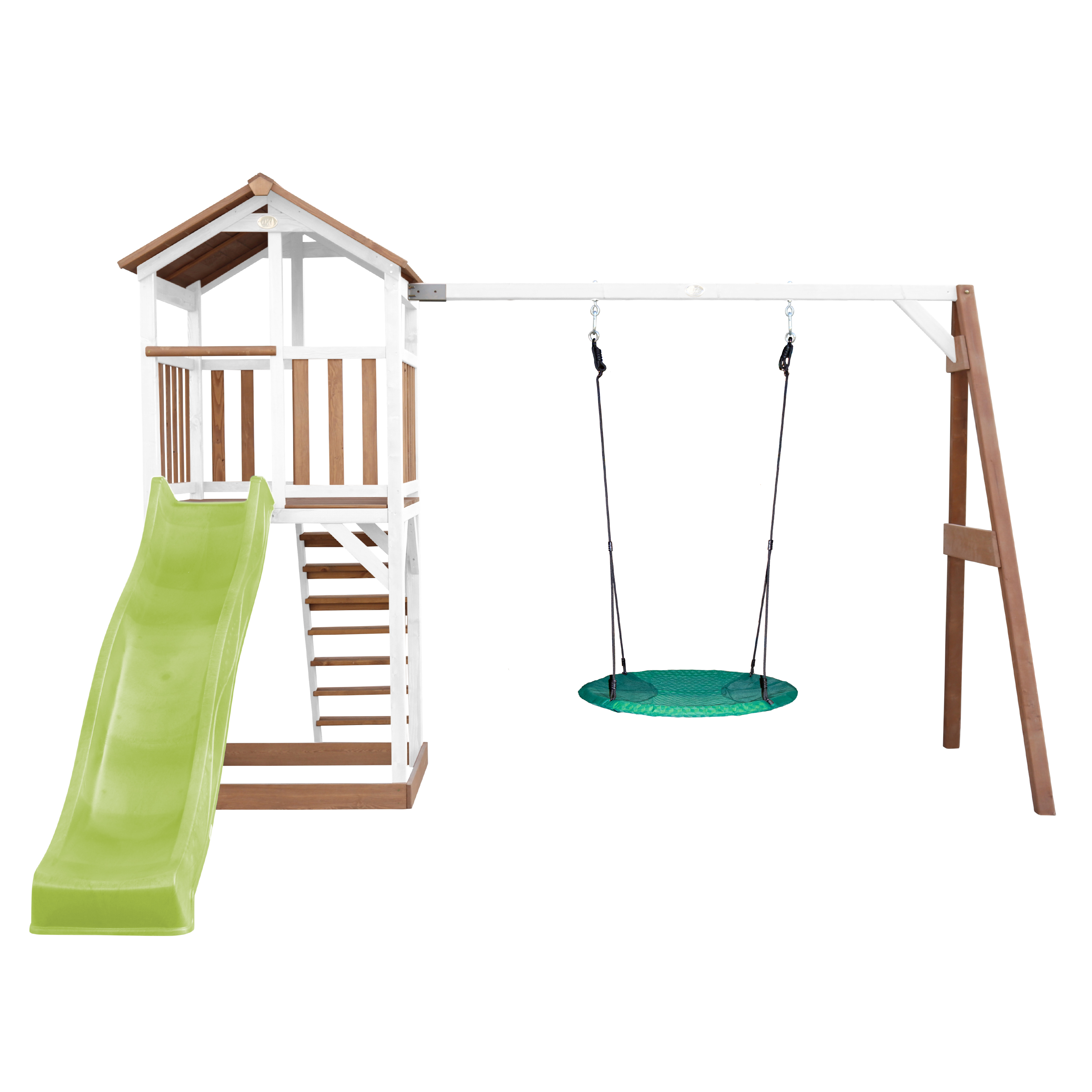 Eine Holzspielstruktur mit grüner Rutsche, Stufen und Schaukeln. Weiße und braune Akzente.