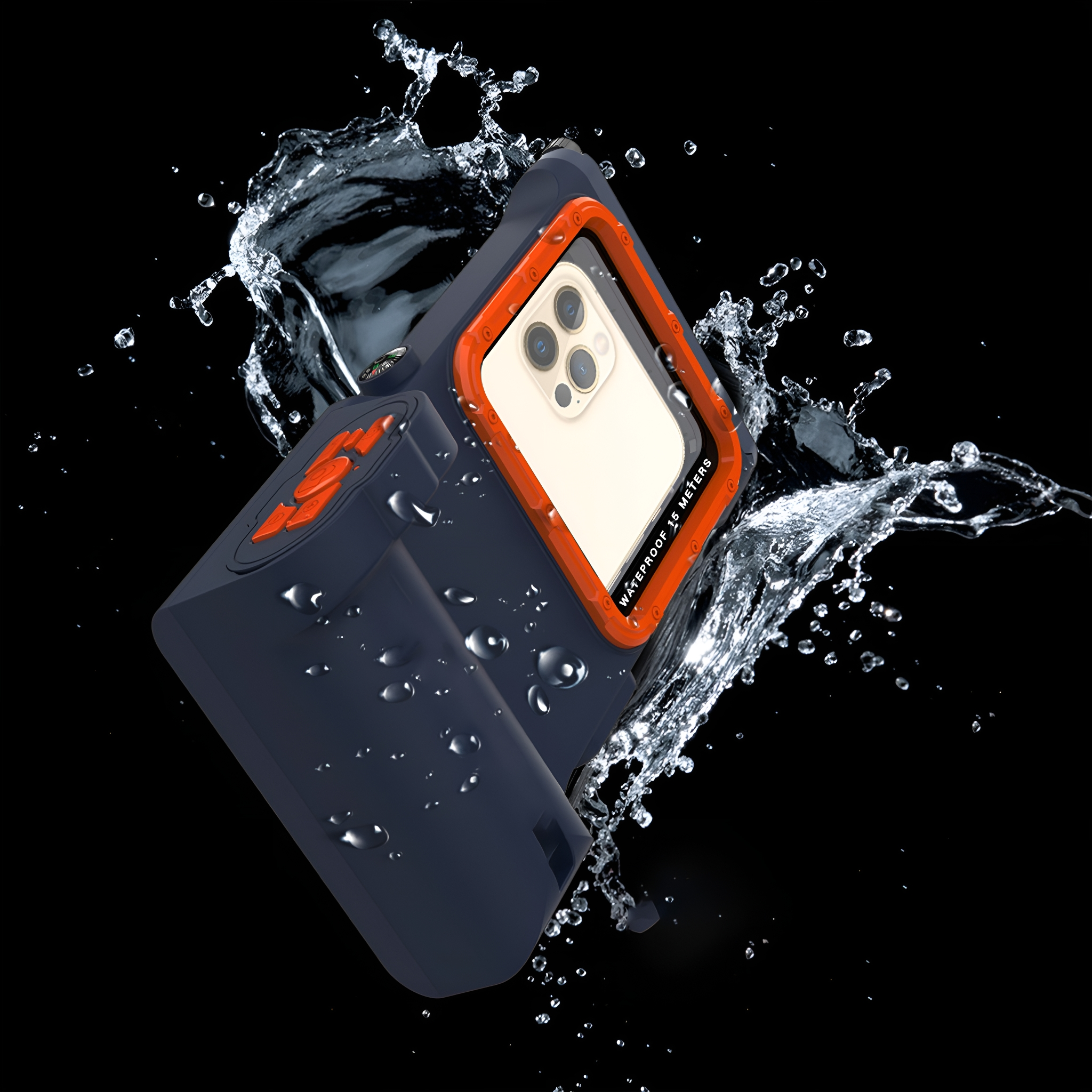 Telefon in wasserdichter Hülle mit Wasserspritzern auf schwarzem Hintergrund.