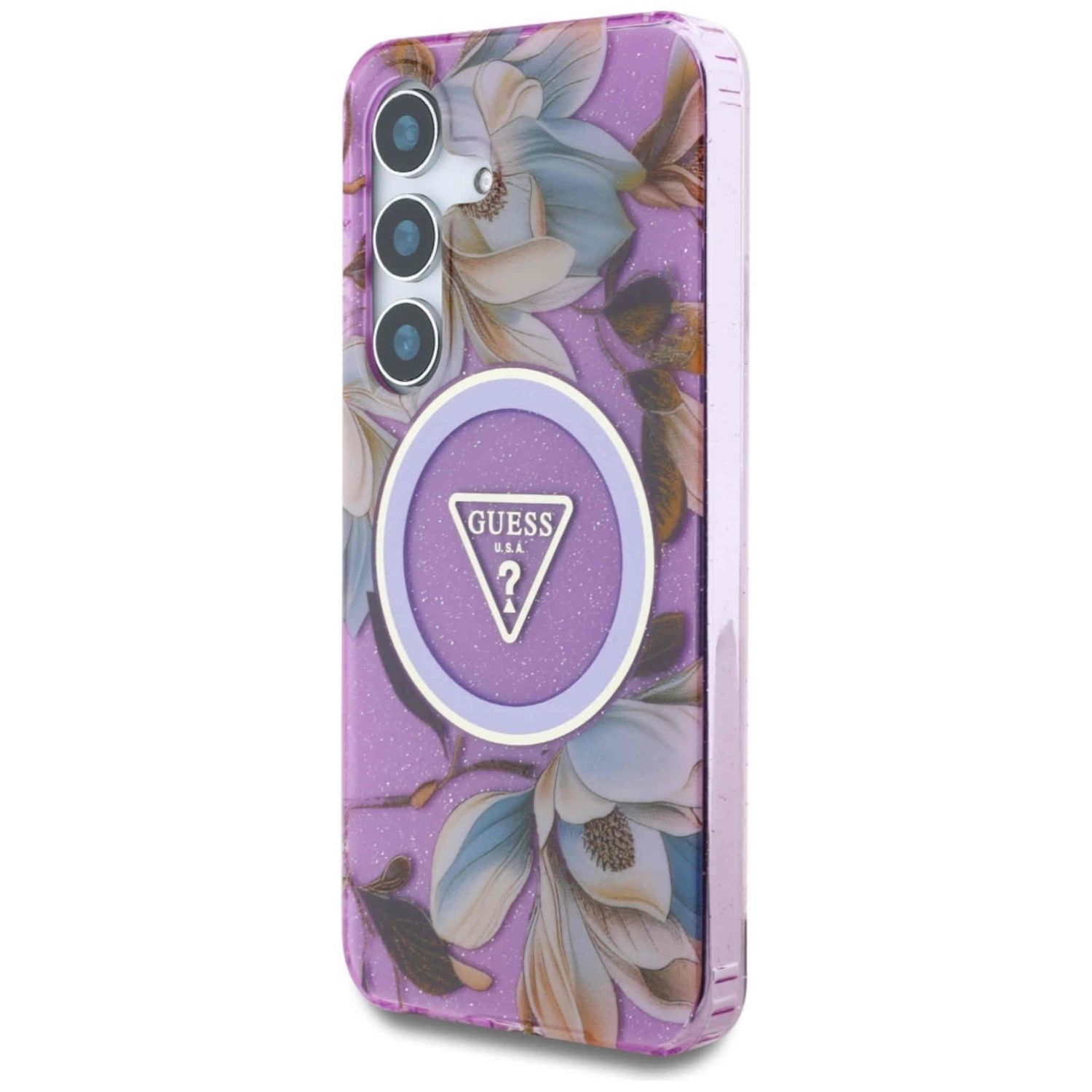 Eine lila Handyhülle mit floralem Design. Die Hülle hat drei Kameras und ein Guess-Logo.