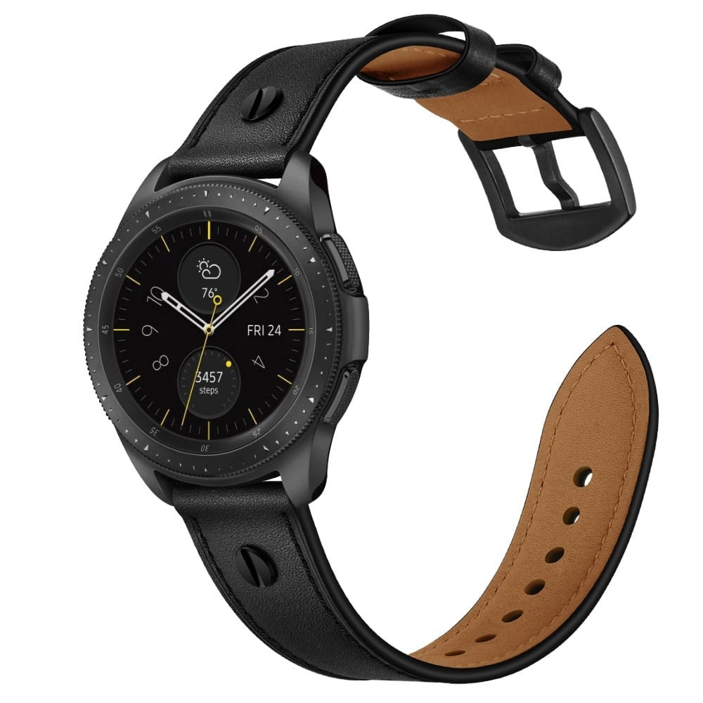 Eine schwarze Smartwatch mit schwarzem Lederarmband auf weißem Hintergrund.