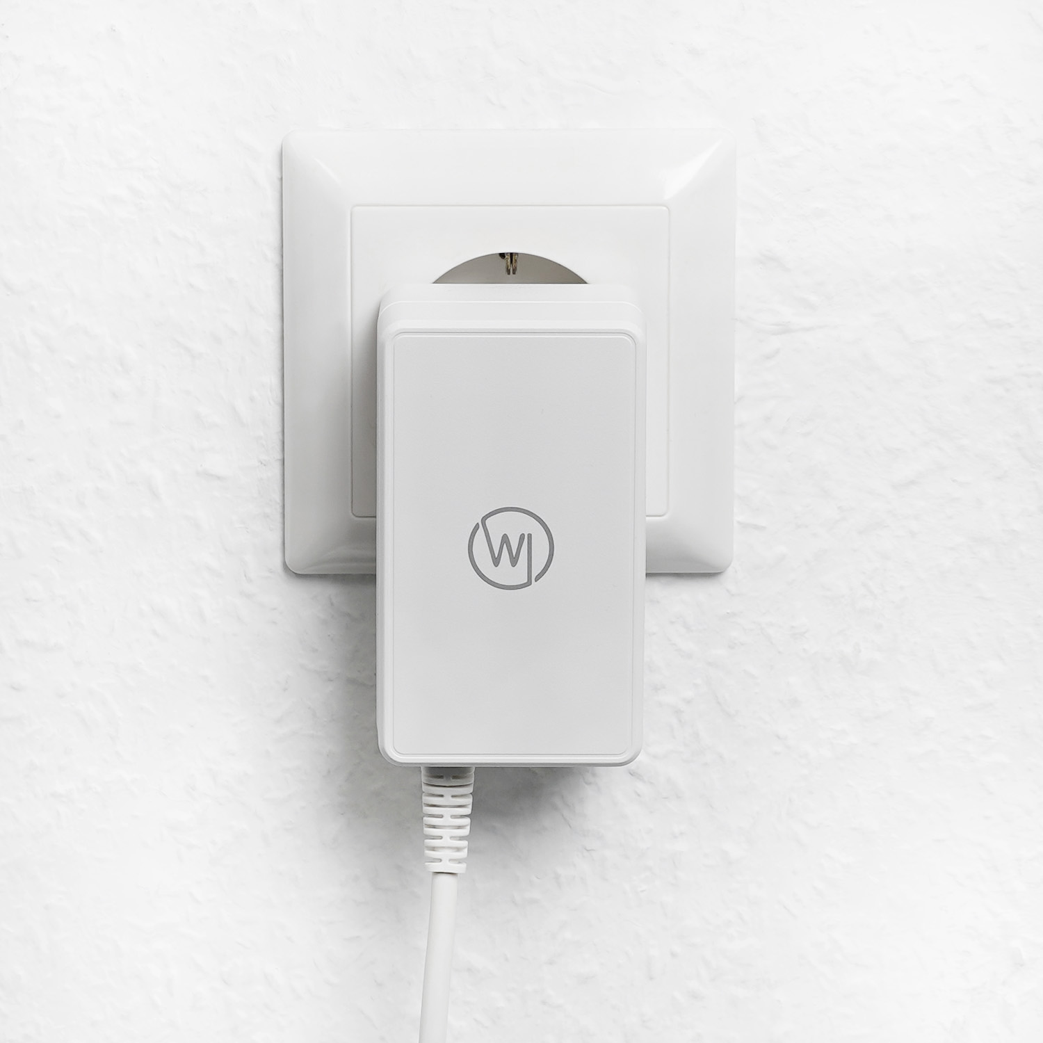 Nahaufnahme eines USB-C-Kabels mit dem Stecker rechts.