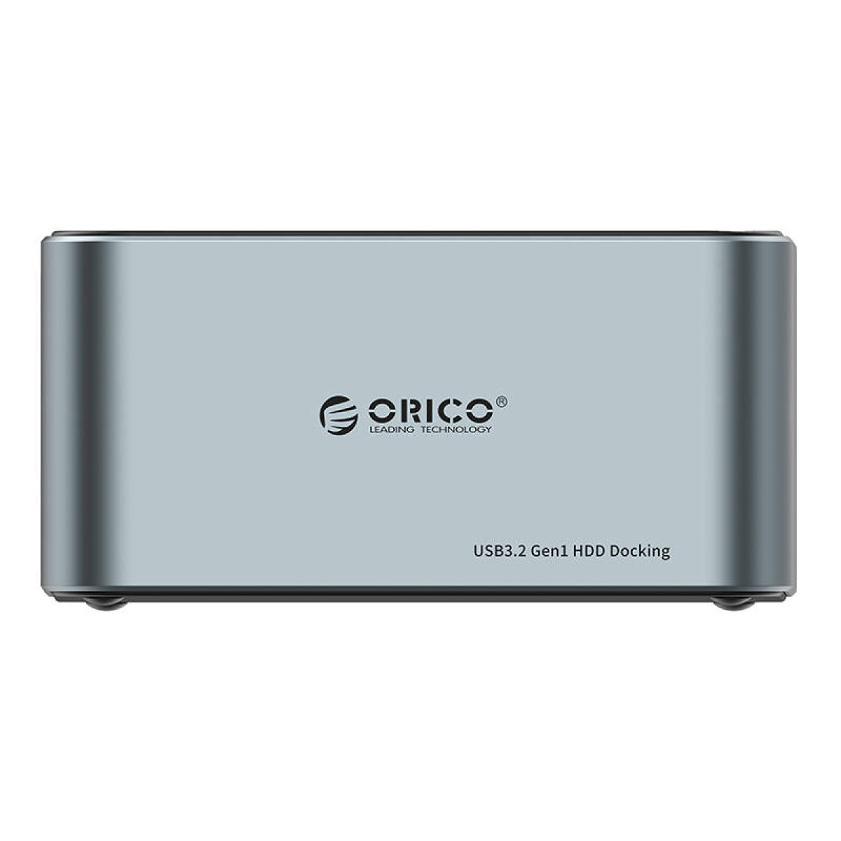 Un alloggiamento per disco rigido esterno argento e grigio con il logo Orico.