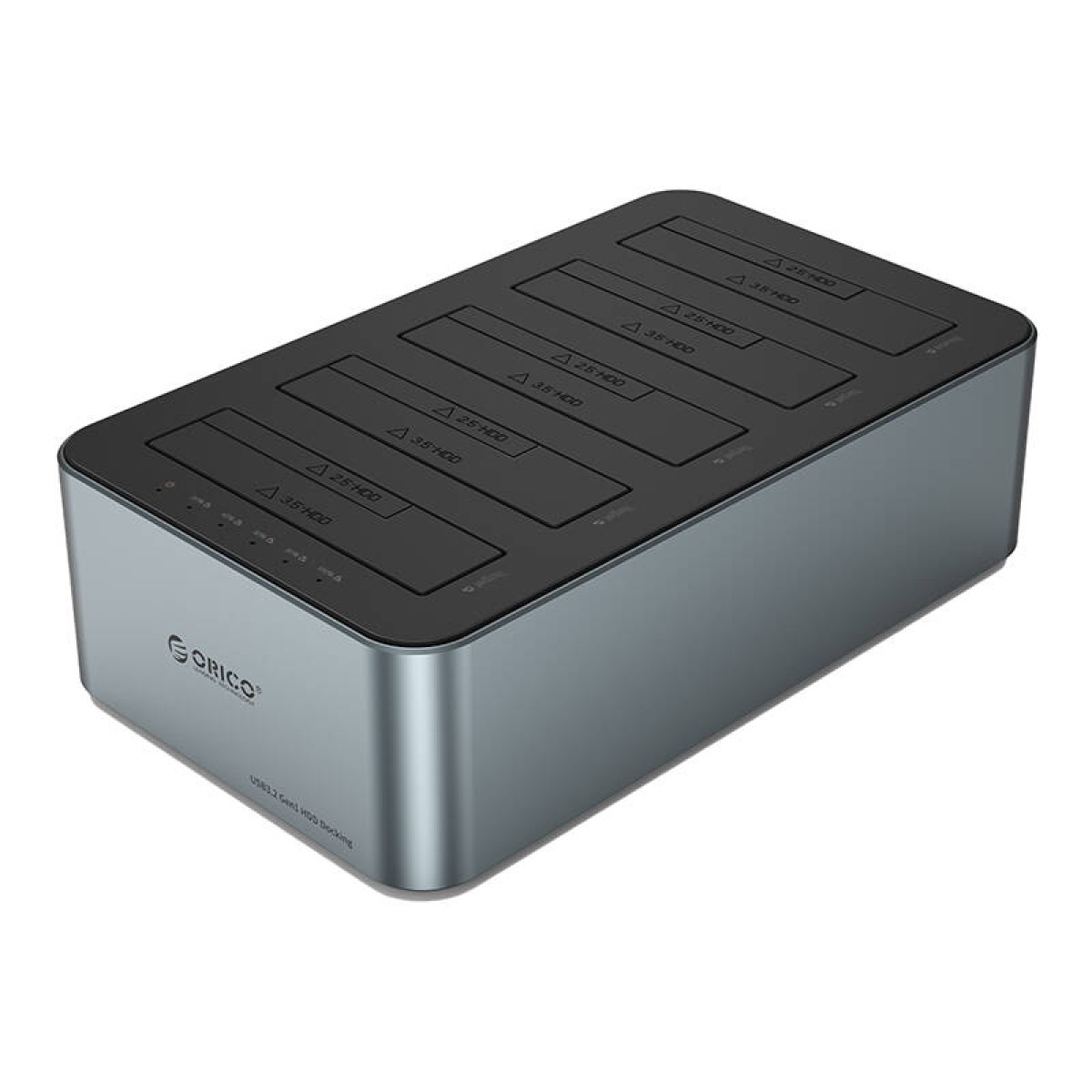 Un dispositivo argento con slot per HDD. Etichettato 'USB 3.2 Gen 1 HDD Docking'.